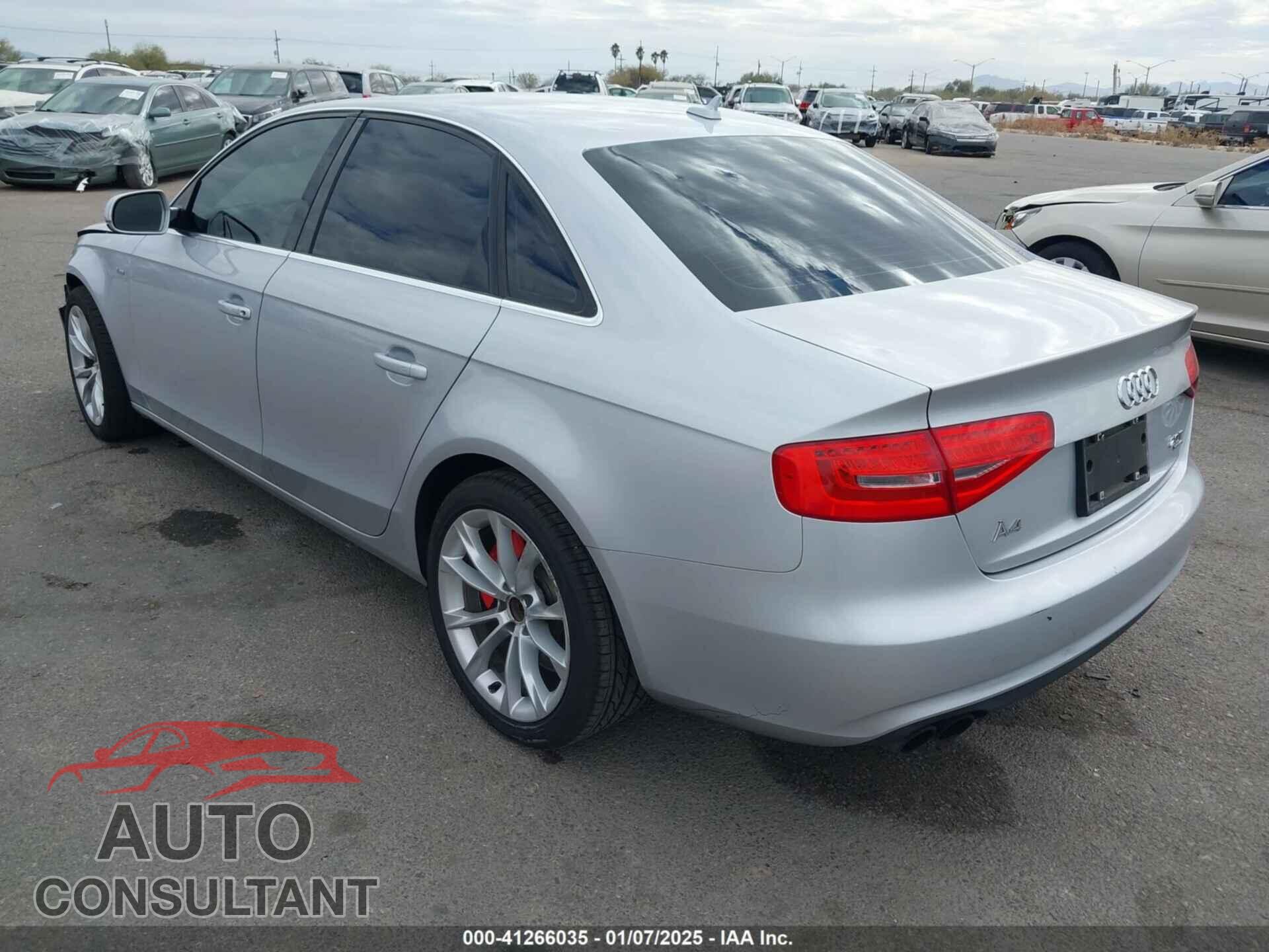 AUDI A4 2013 - WAUBFAFL1DN043878