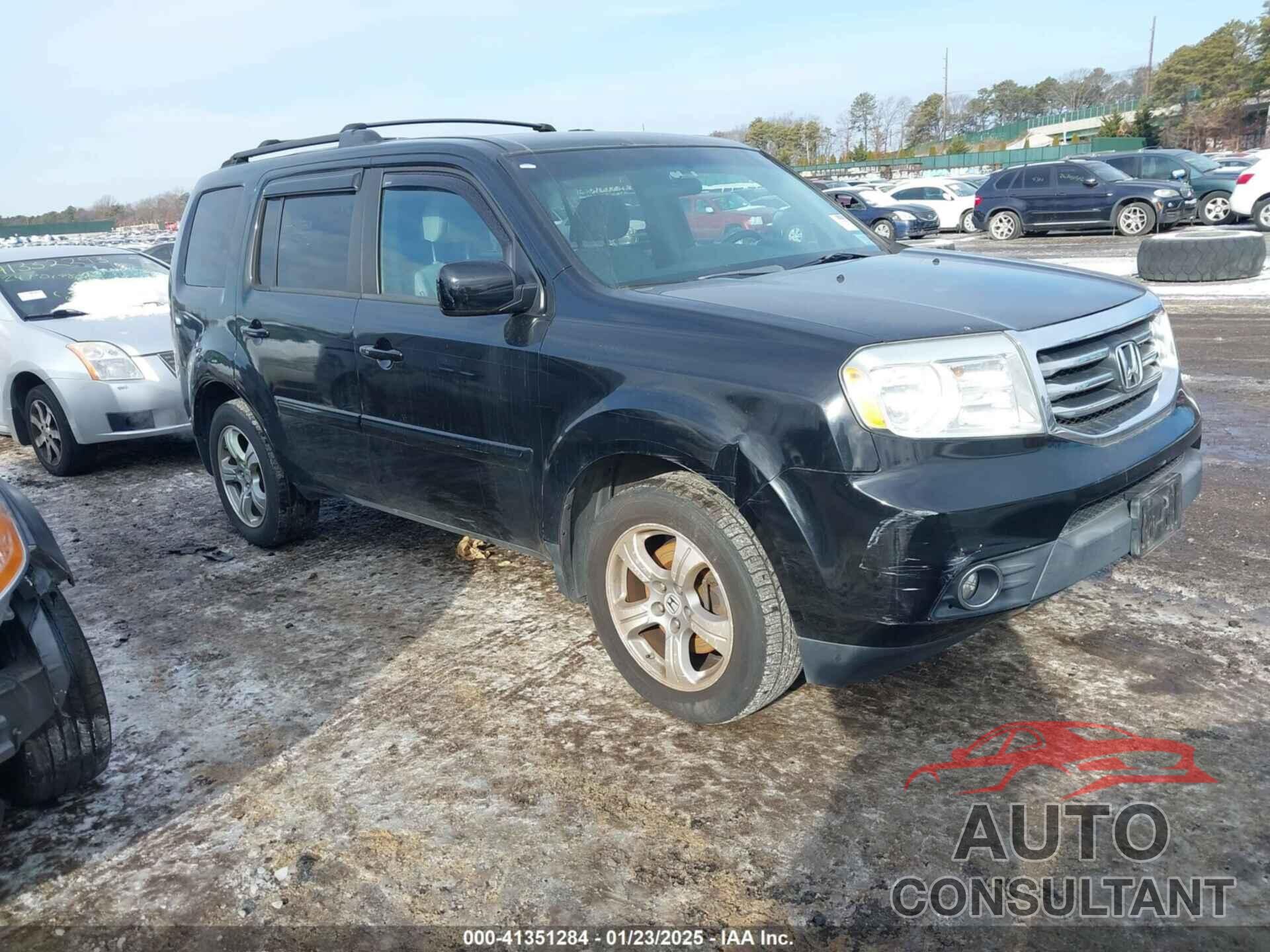 HONDA PILOT 2014 - 5FNYF4H4XEB005702