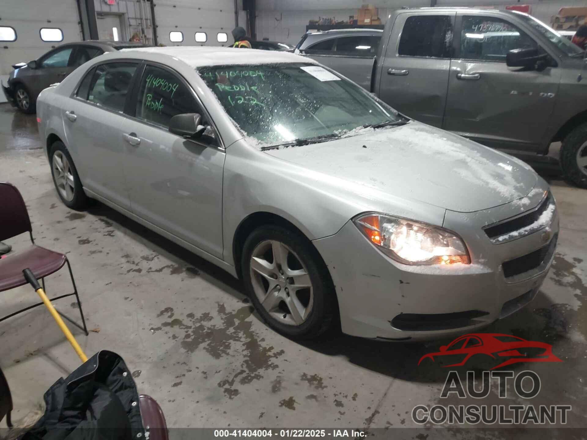 CHEVROLET MALIBU 2011 - 1G1ZA5EU8BF143218