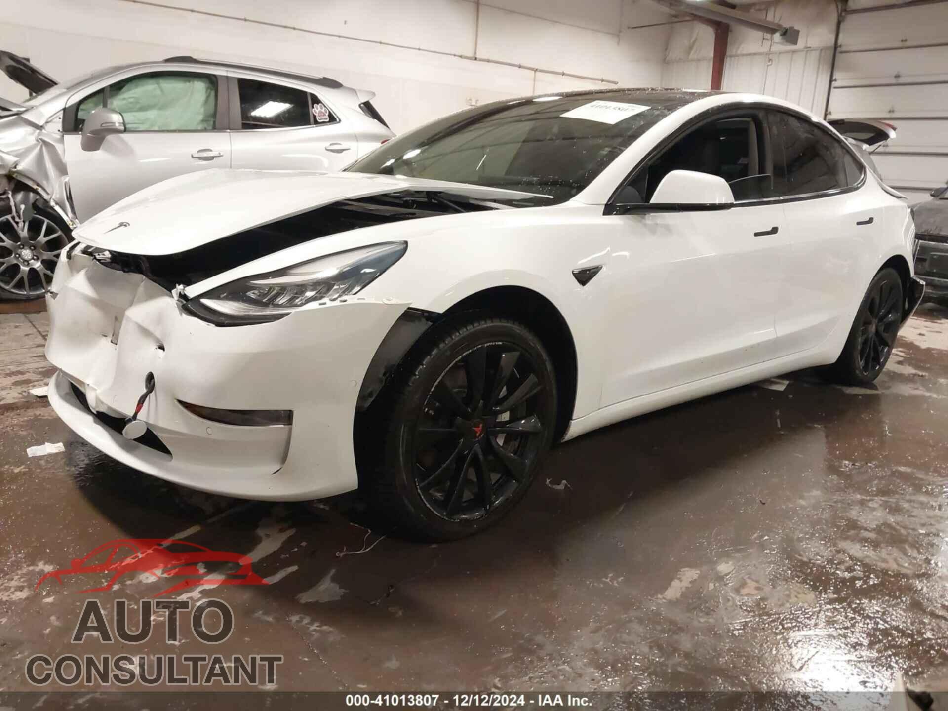 TESLA MODEL 3 2018 - 5YJ3E1EA8JF154738