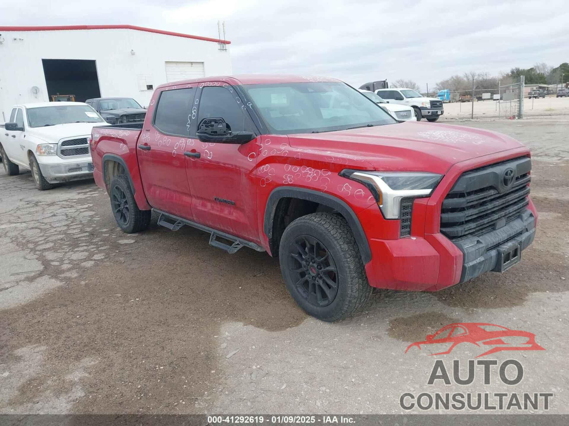 TOYOTA TUNDRA 2022 - 5TFLA5DB5NX049938