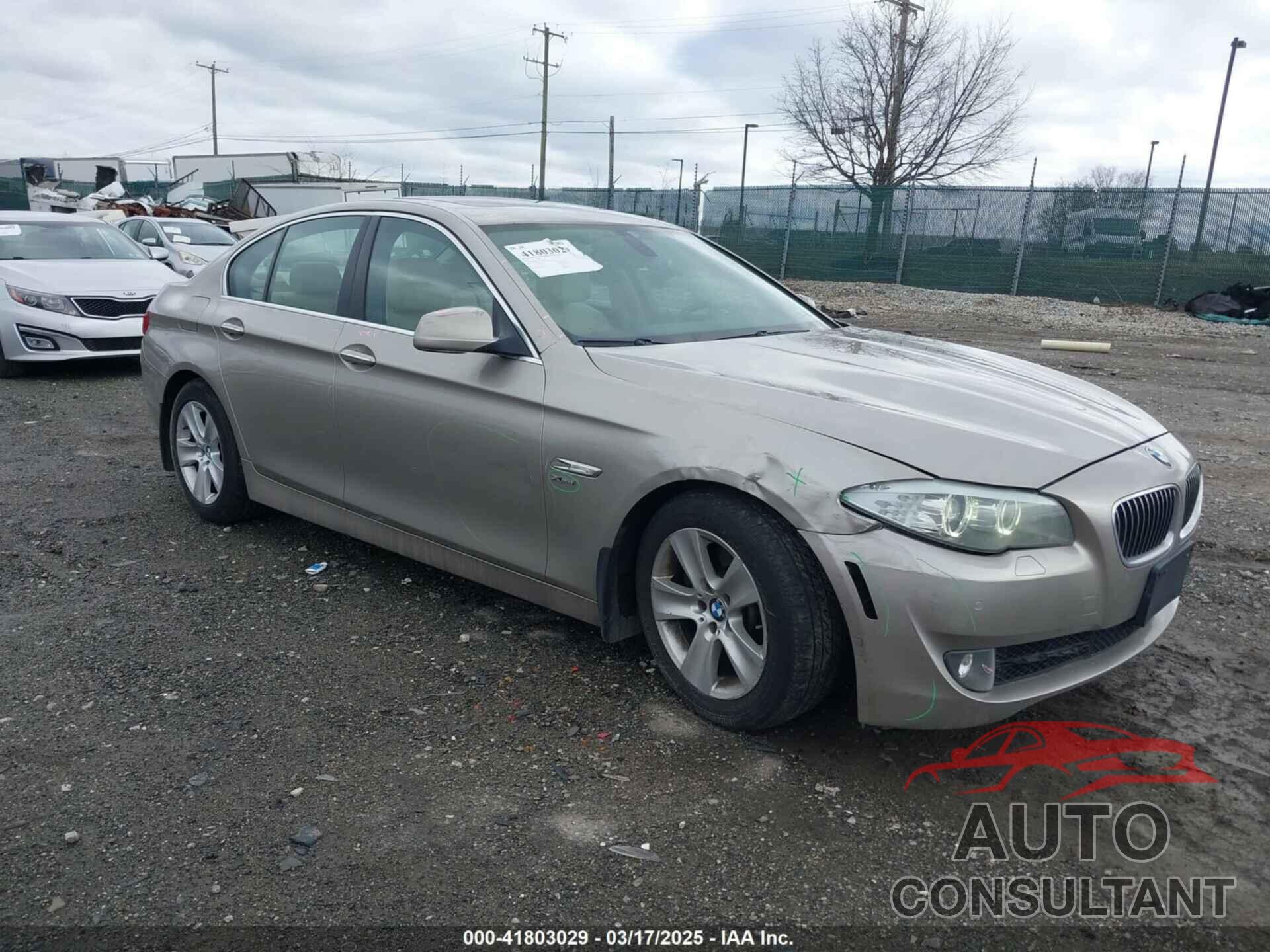 BMW 528I 2012 - WBAXH5C53CDW08326