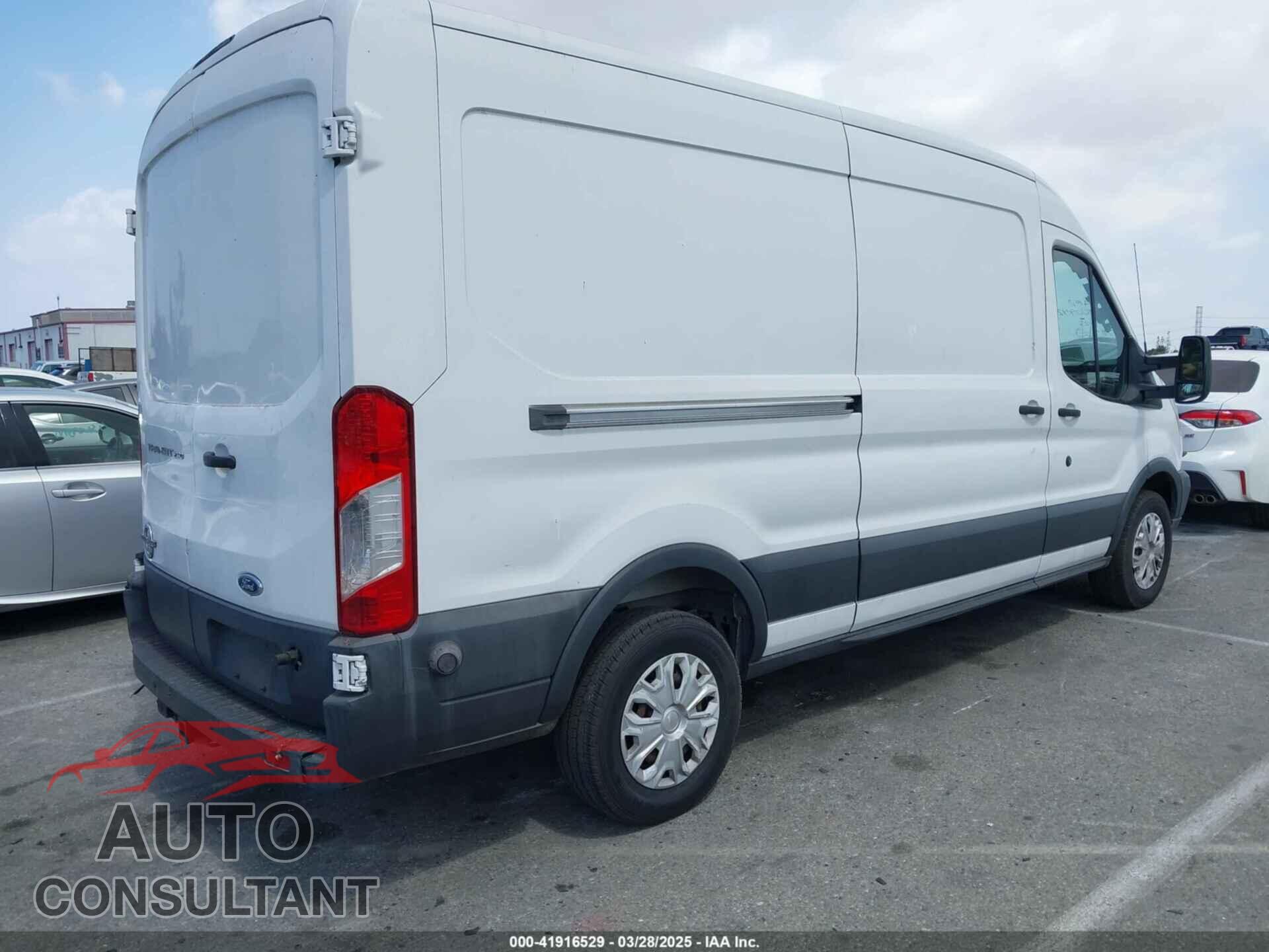 FORD TRANSIT-250 2015 - 1FTNR2CV5FKA02015