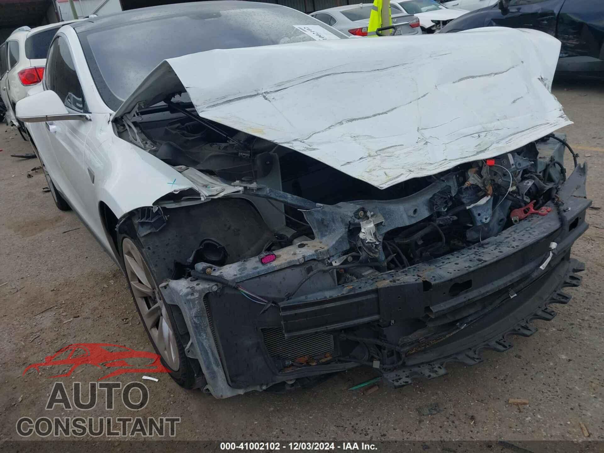 TESLA MODEL S 2013 - 5YJSA1AC7DFP10914