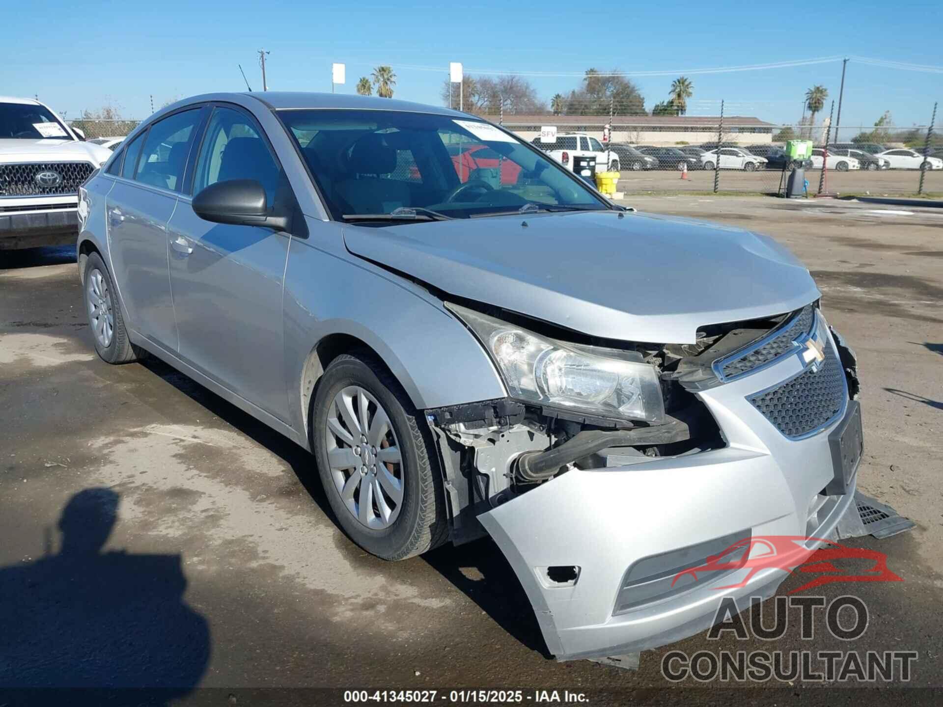 CHEVROLET CRUZE 2011 - 1G1PC5SH1B7125436