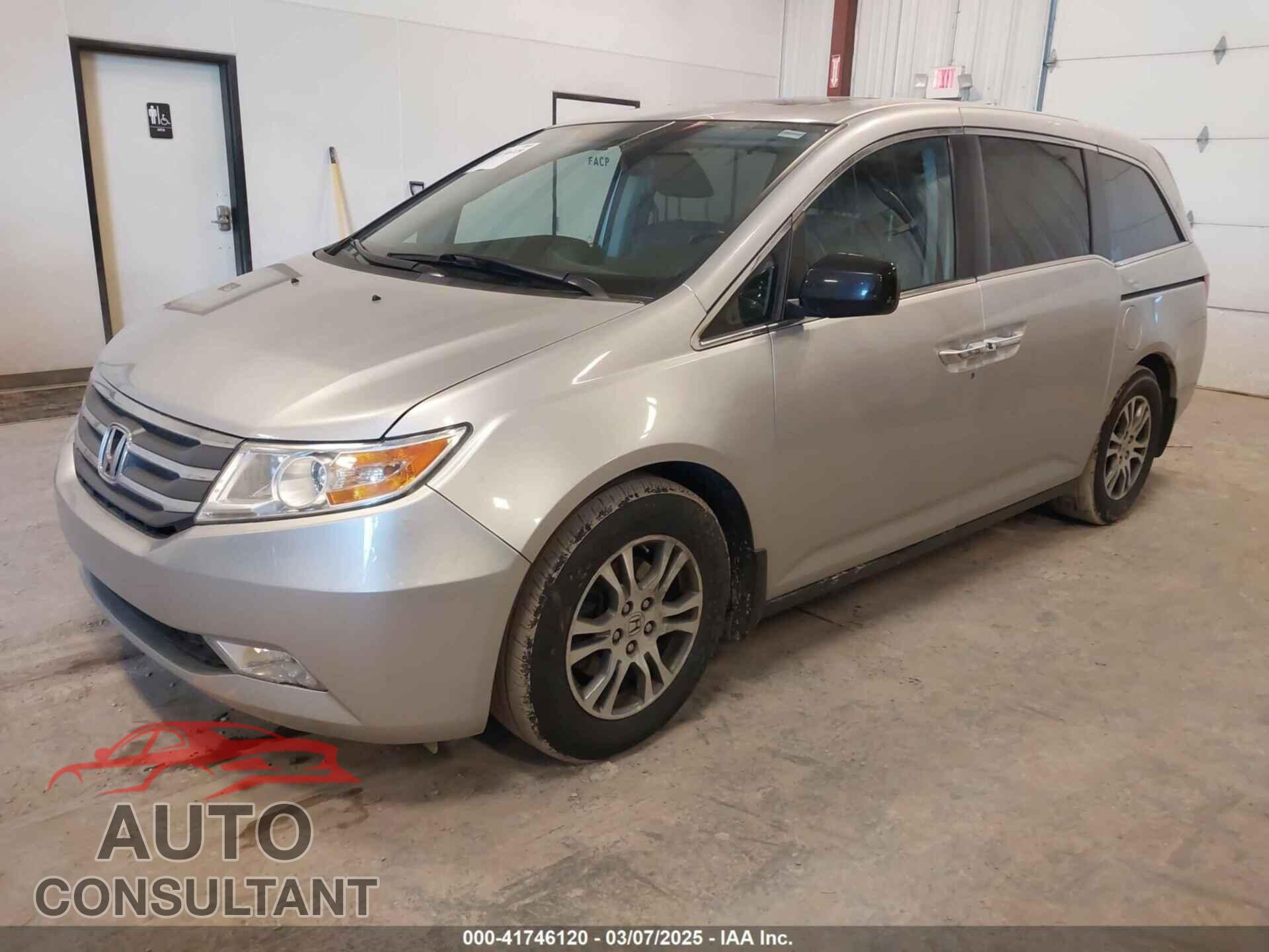 HONDA ODYSSEY 2013 - 5FNRL5H60DB081500