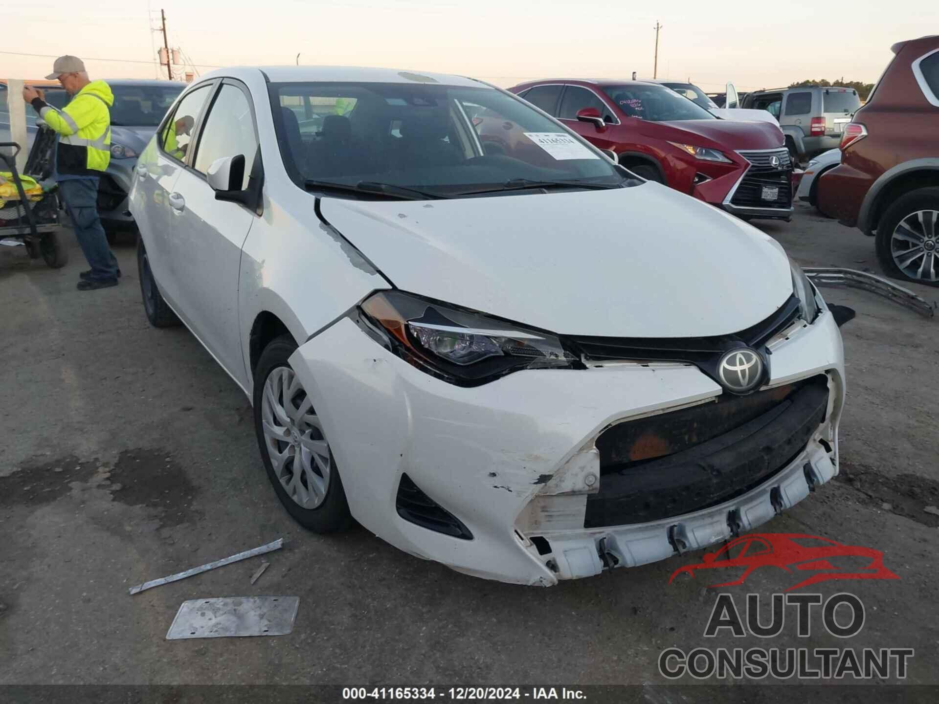 TOYOTA COROLLA 2017 - 5YFBURHE5HP622063