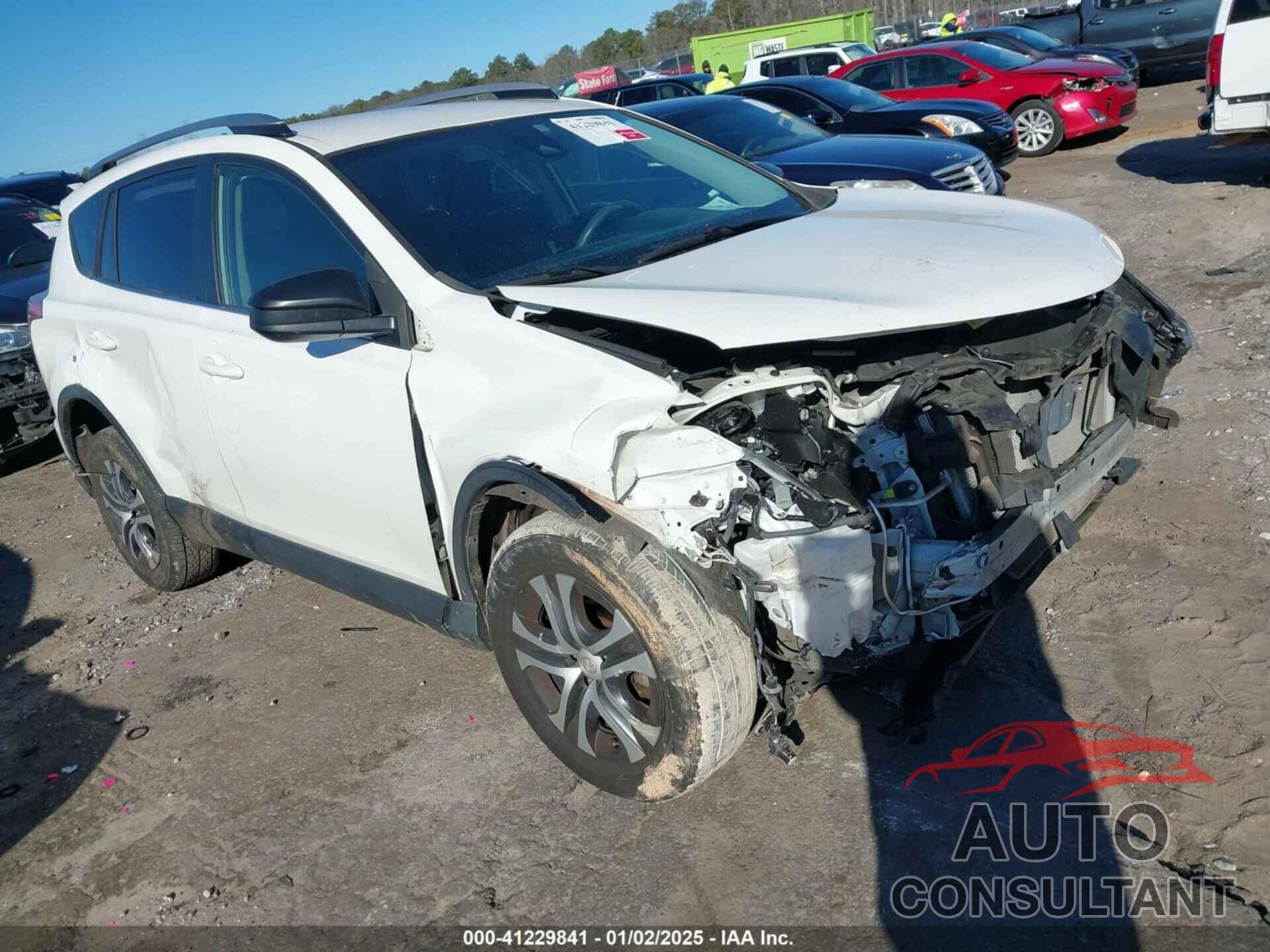 TOYOTA RAV4 2017 - JTMZFREV3HJ712572