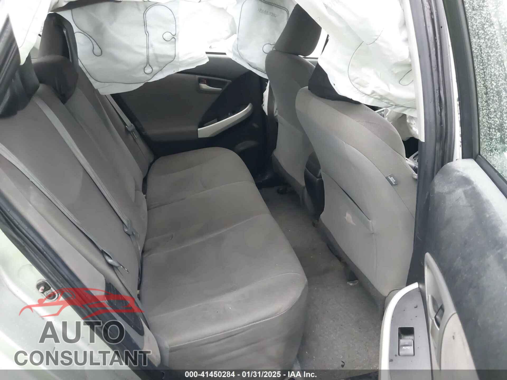 TOYOTA PRIUS 2015 - JTDKN3DU8F0481973