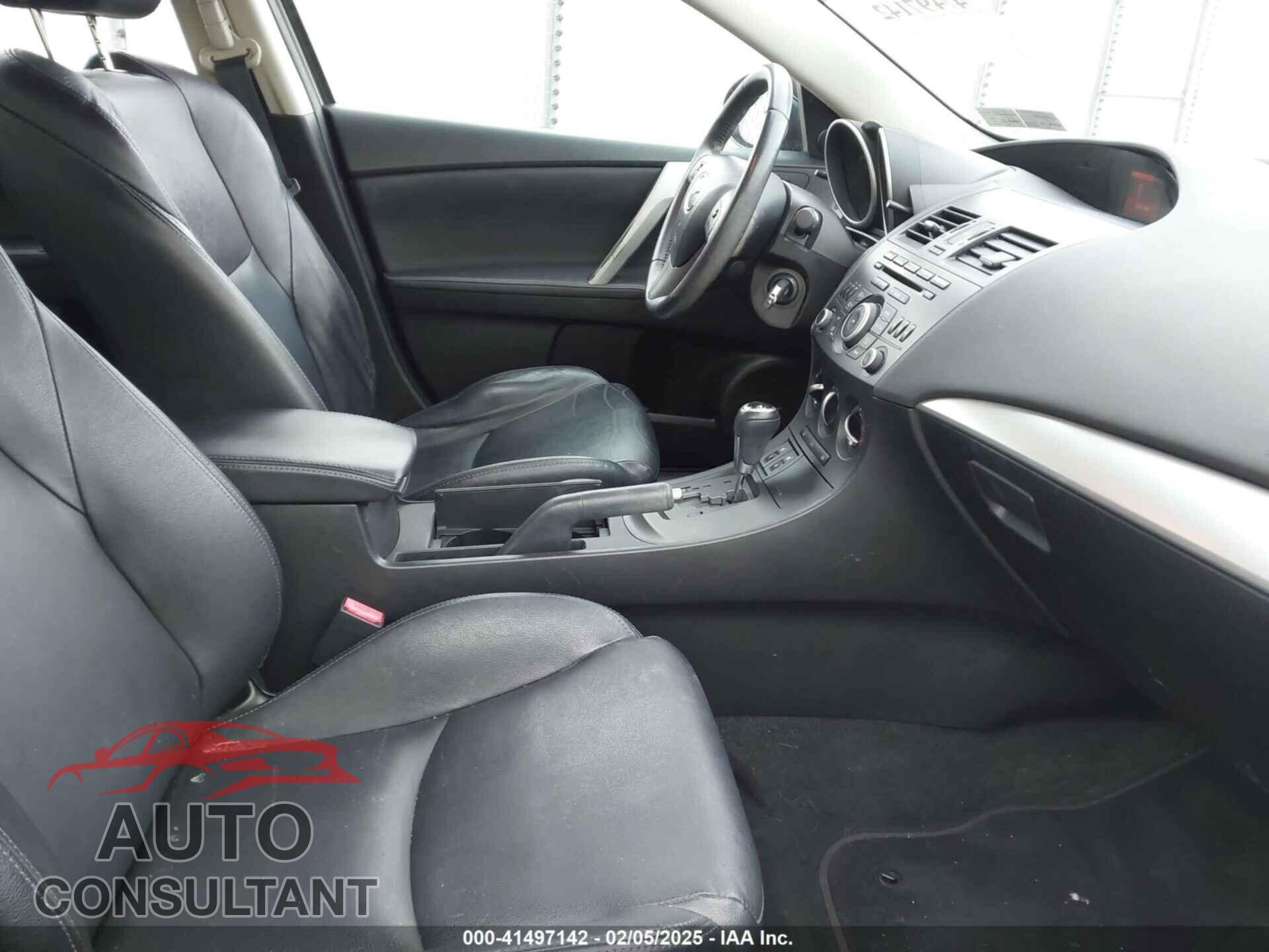 MAZDA MAZDA3 2012 - JM1BL1M88C1638954