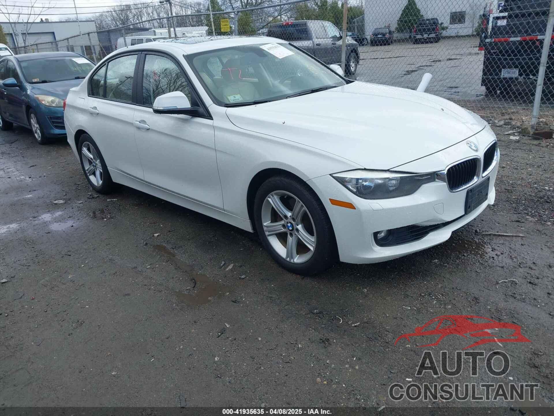 BMW 328I 2013 - WBA3B5G5XDNS04574