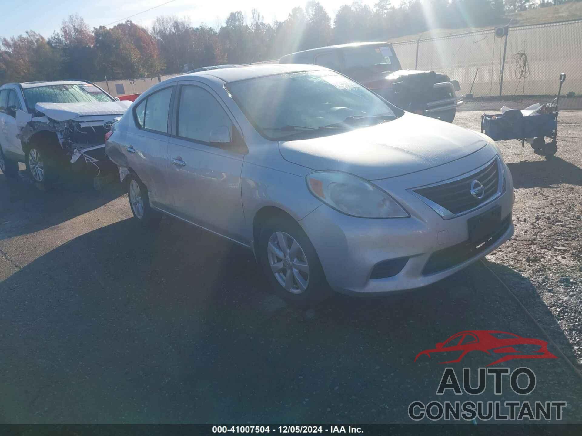 NISSAN VERSA 2014 - 3N1CN7AP9EL804927