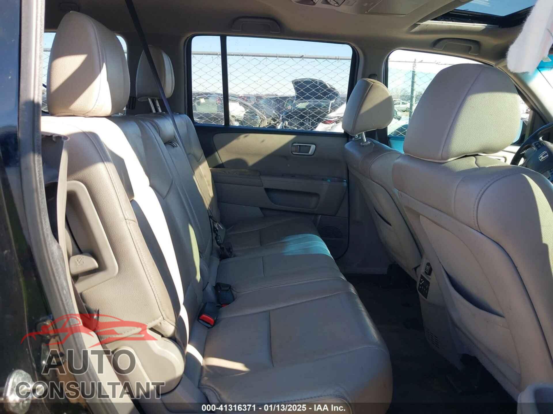 HONDA PILOT 2012 - 5FNYF3H63CB036962