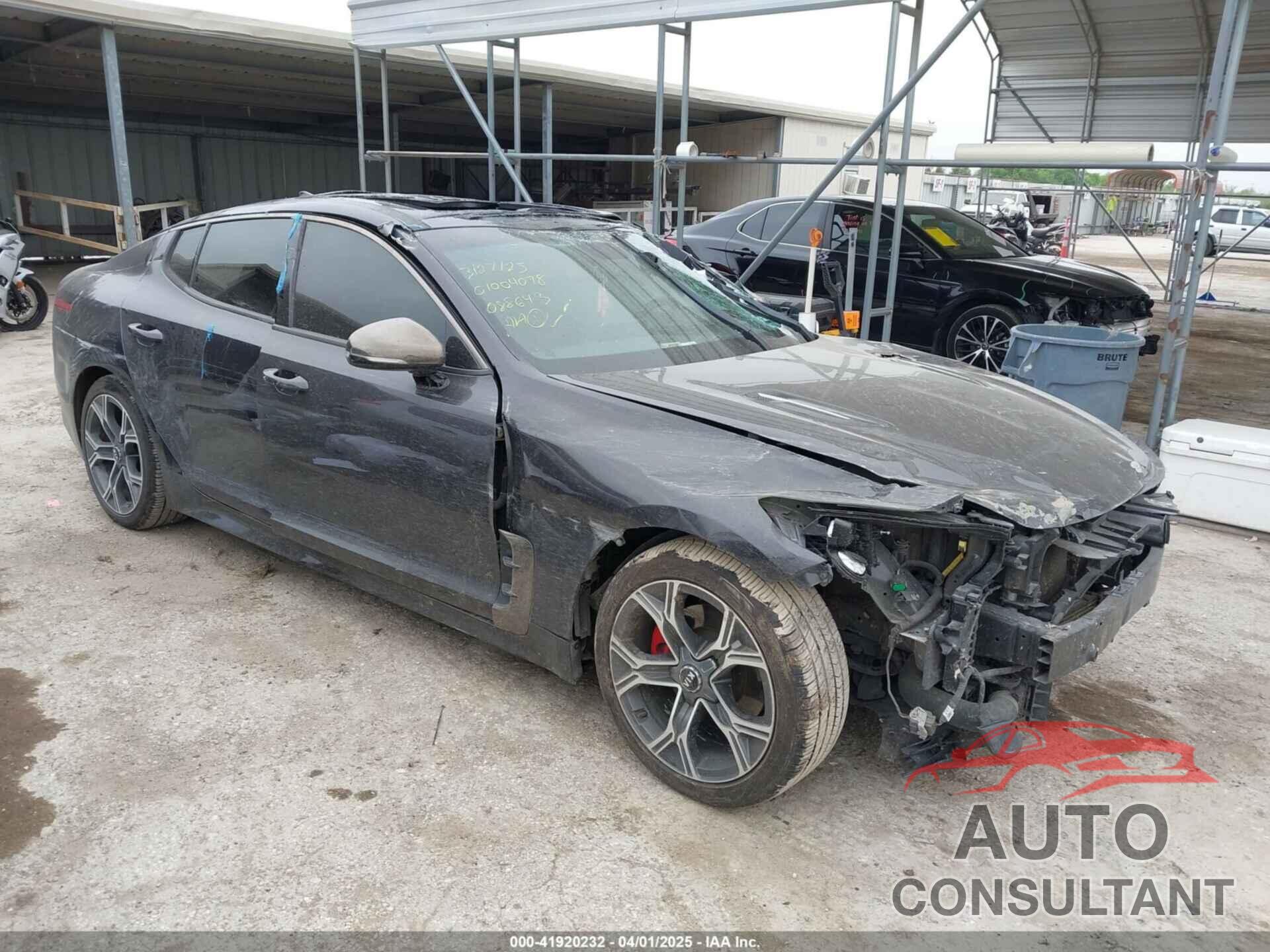 KIA STINGER 2021 - KNAE15LA1M6088643