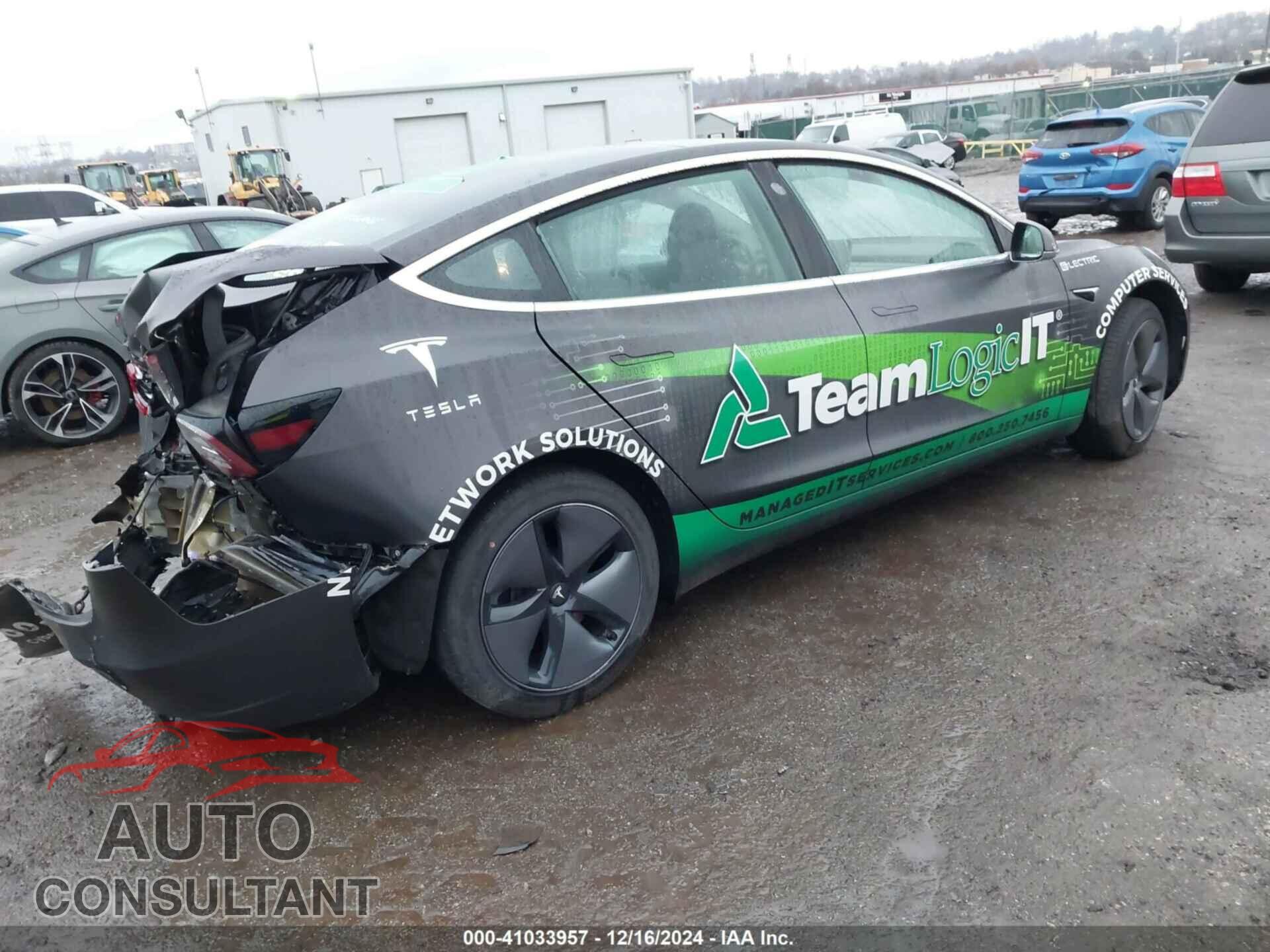 TESLA MODEL 3 2019 - 5YJ3E1EA7KF296726