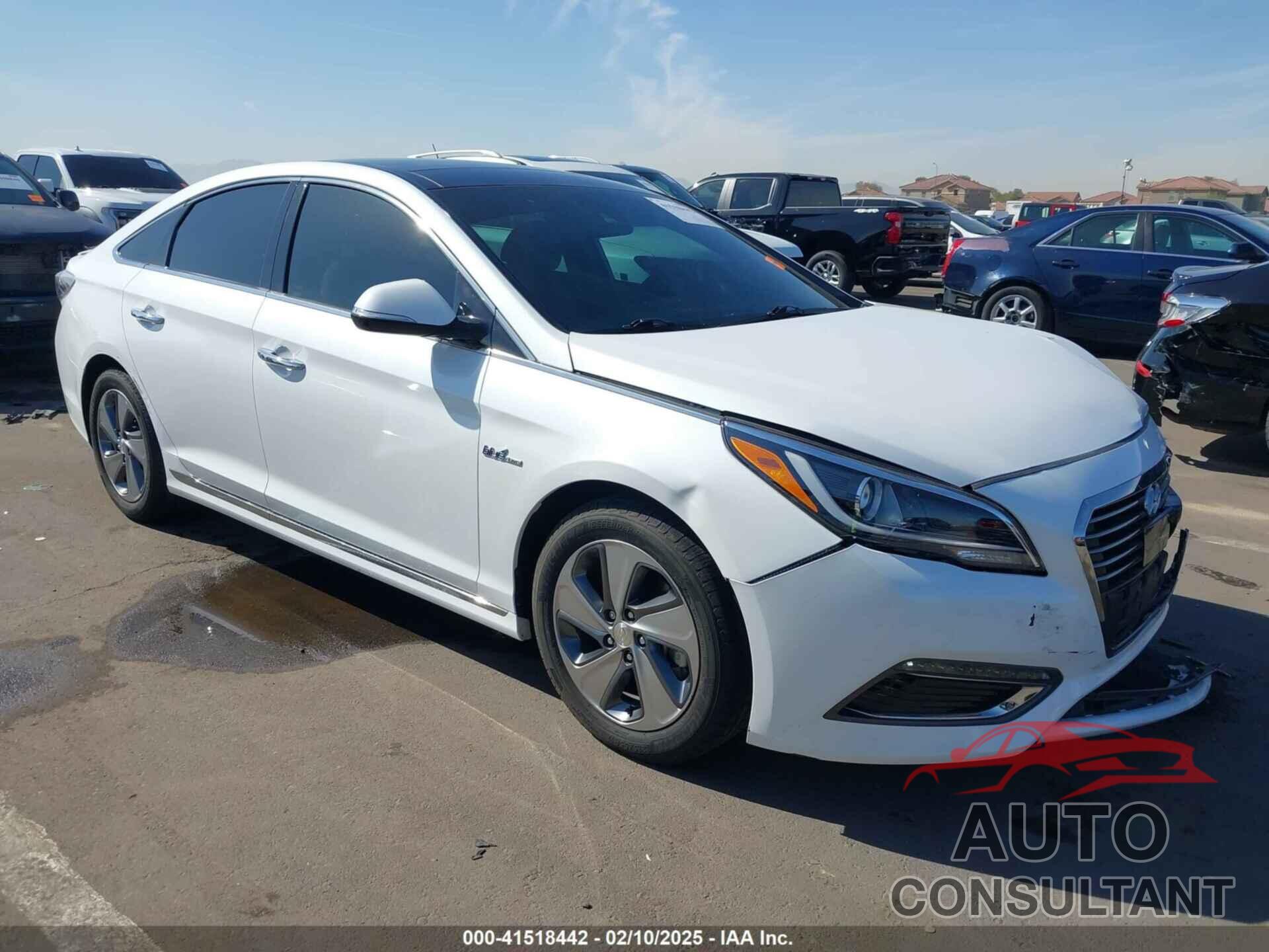 HYUNDAI SONATA HYBRID 2017 - KMHE34L37HA077234