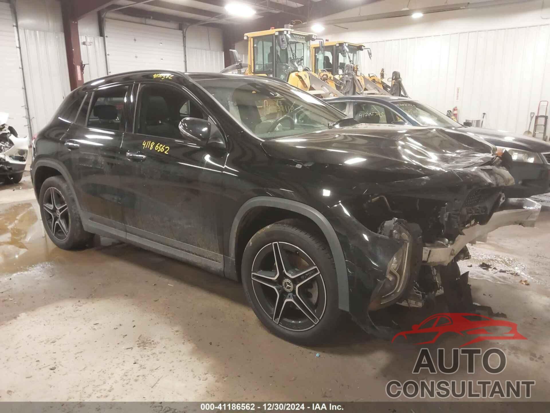 MERCEDES-BENZ GLA 250 2023 - W1N4N4HB4PJ496613