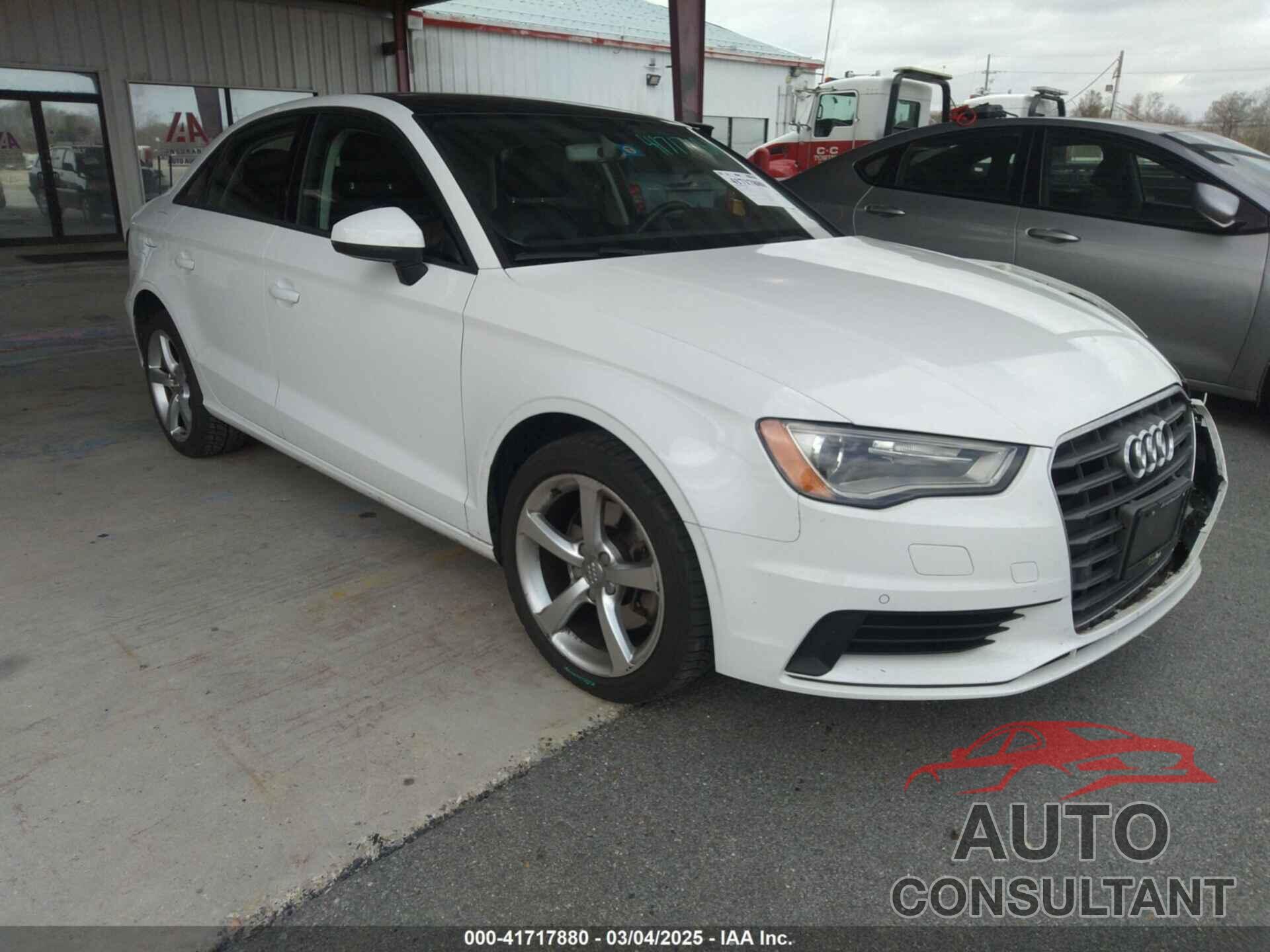 AUDI A3 2016 - WAUA7GFF3G1032818