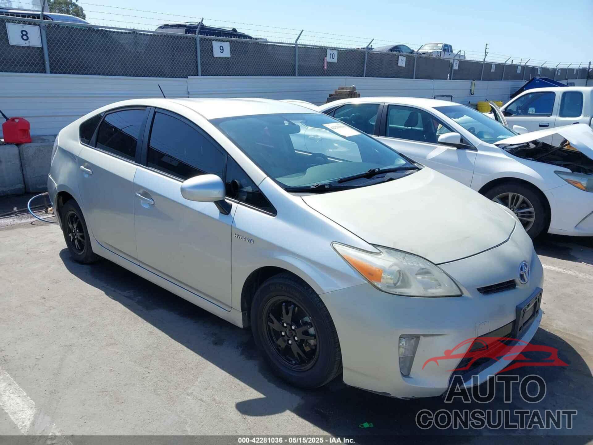 TOYOTA PRIUS 2015 - JTDKN3DU1F1986165