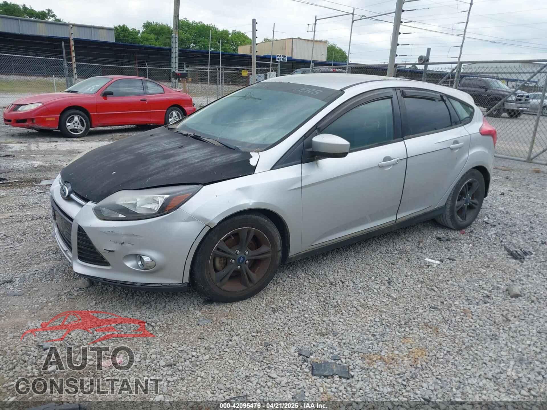 FORD FOCUS 2012 - 1FAHP3K28CL369762