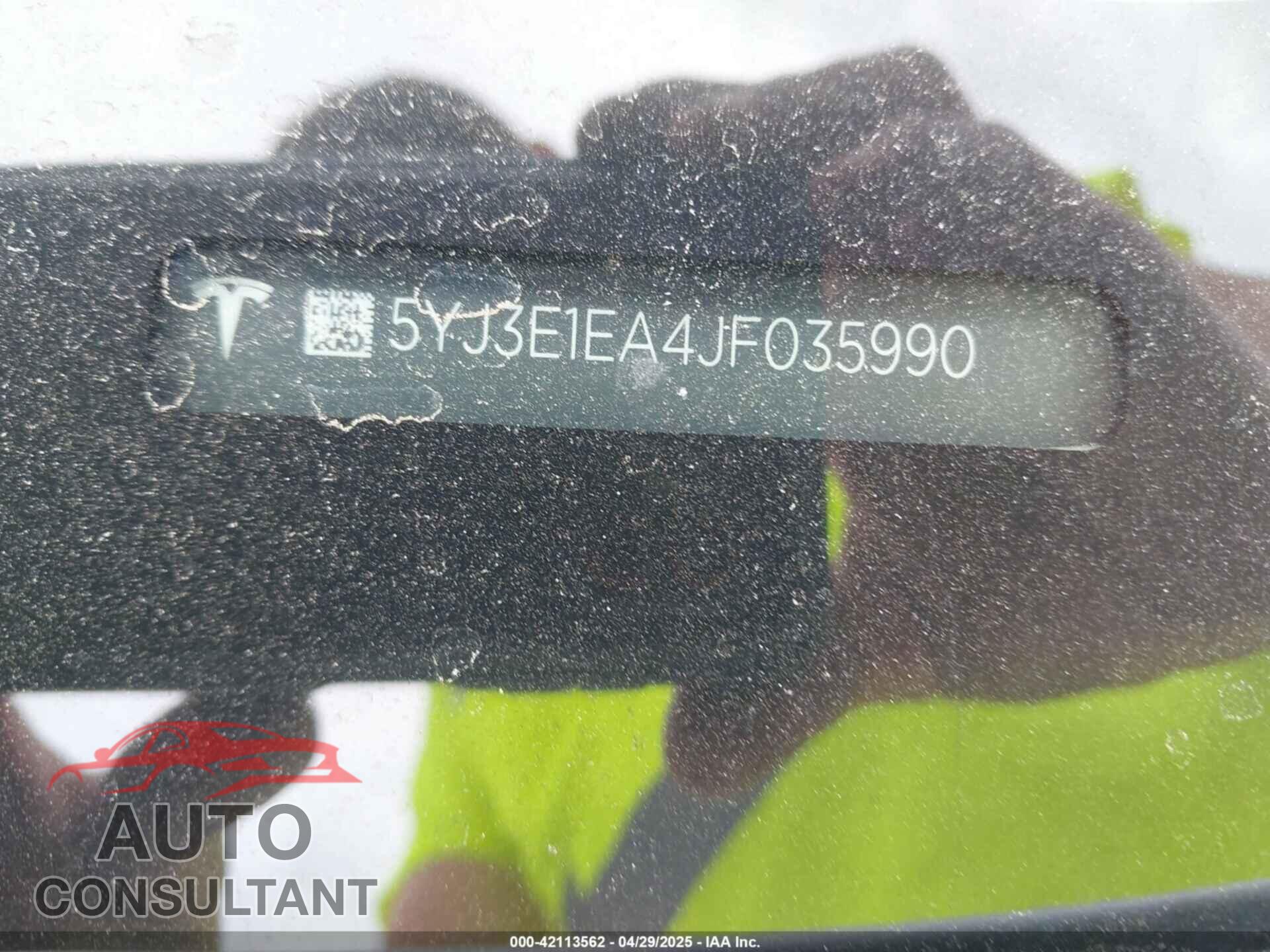 TESLA MODEL 3 2018 - 5YJ3E1EA4JF035990