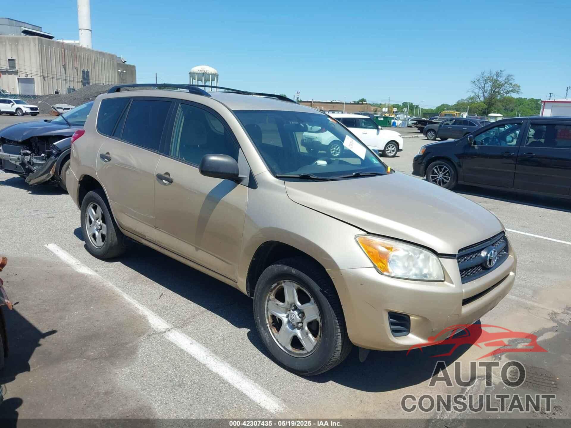 TOYOTA RAV4 2010 - JTMBF4DVXAD036910