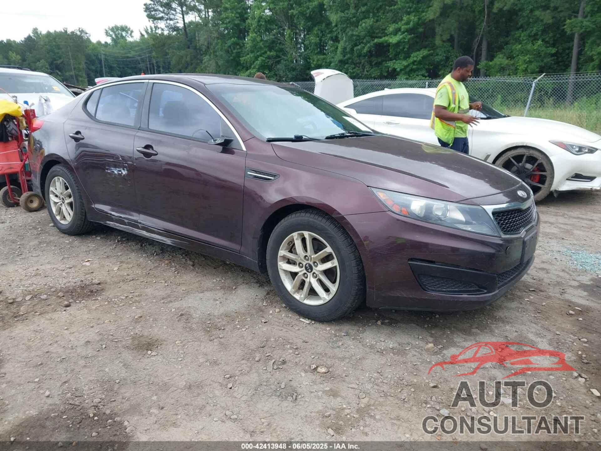 KIA OPTIMA 2011 - KNAGM4A71B5128899
