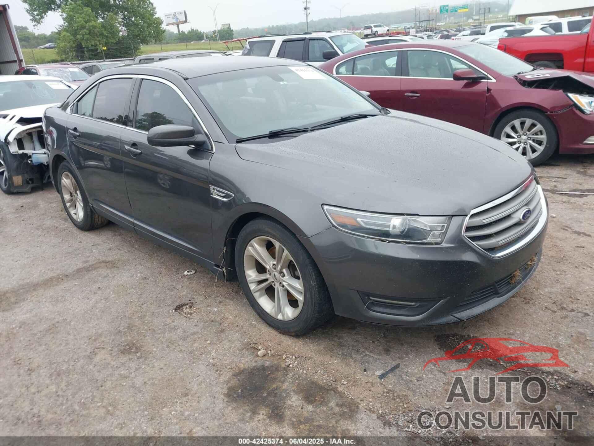 FORD TAURUS 2016 - 1FAHP2E92GG112131