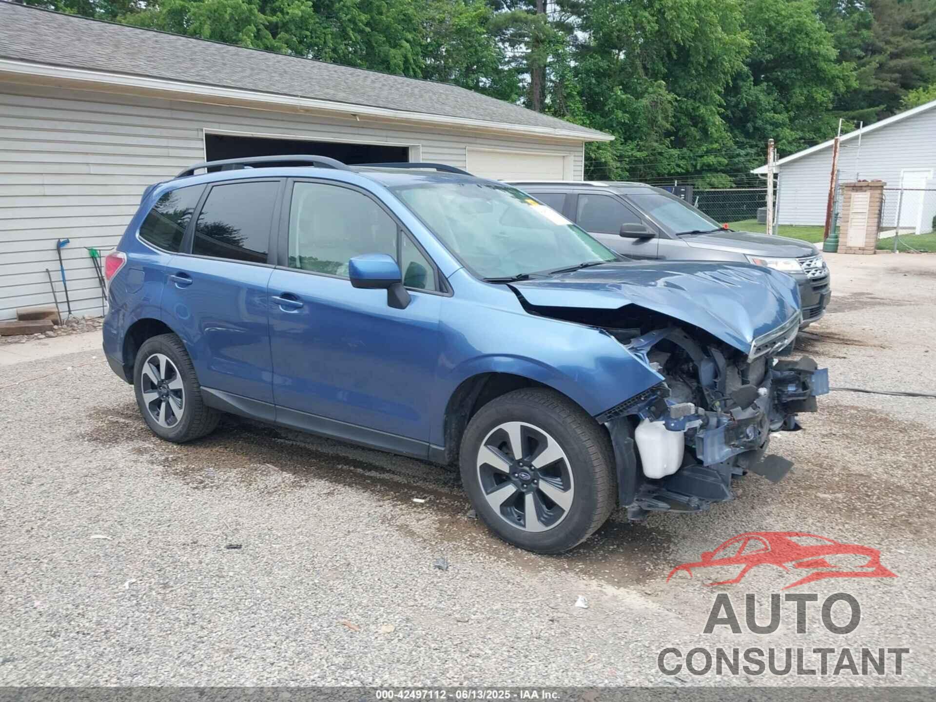 SUBARU FORESTER 2017 - JF2SJAEC4HH555613