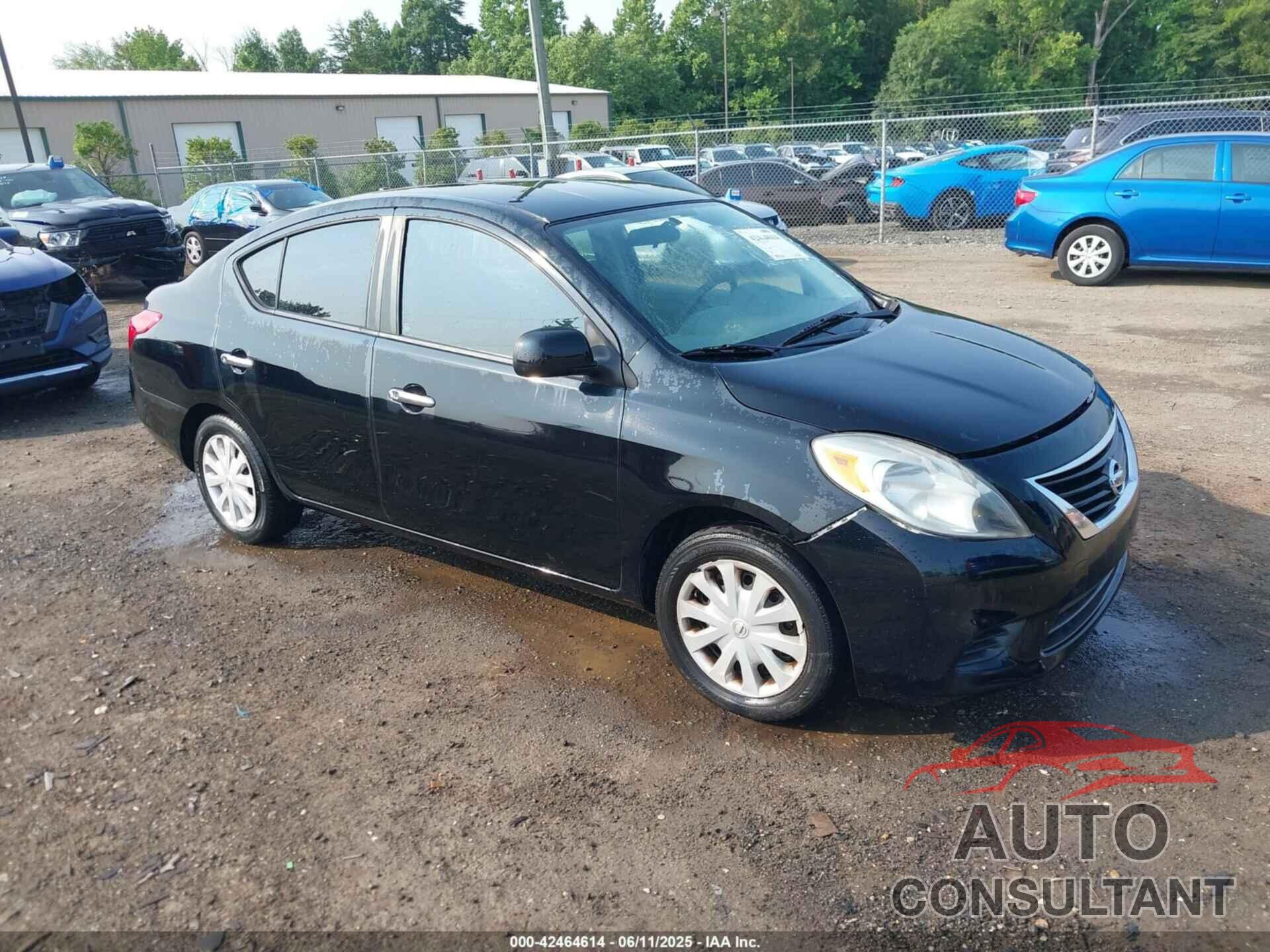NISSAN VERSA 2012 - 3N1CN7AP1CL820696