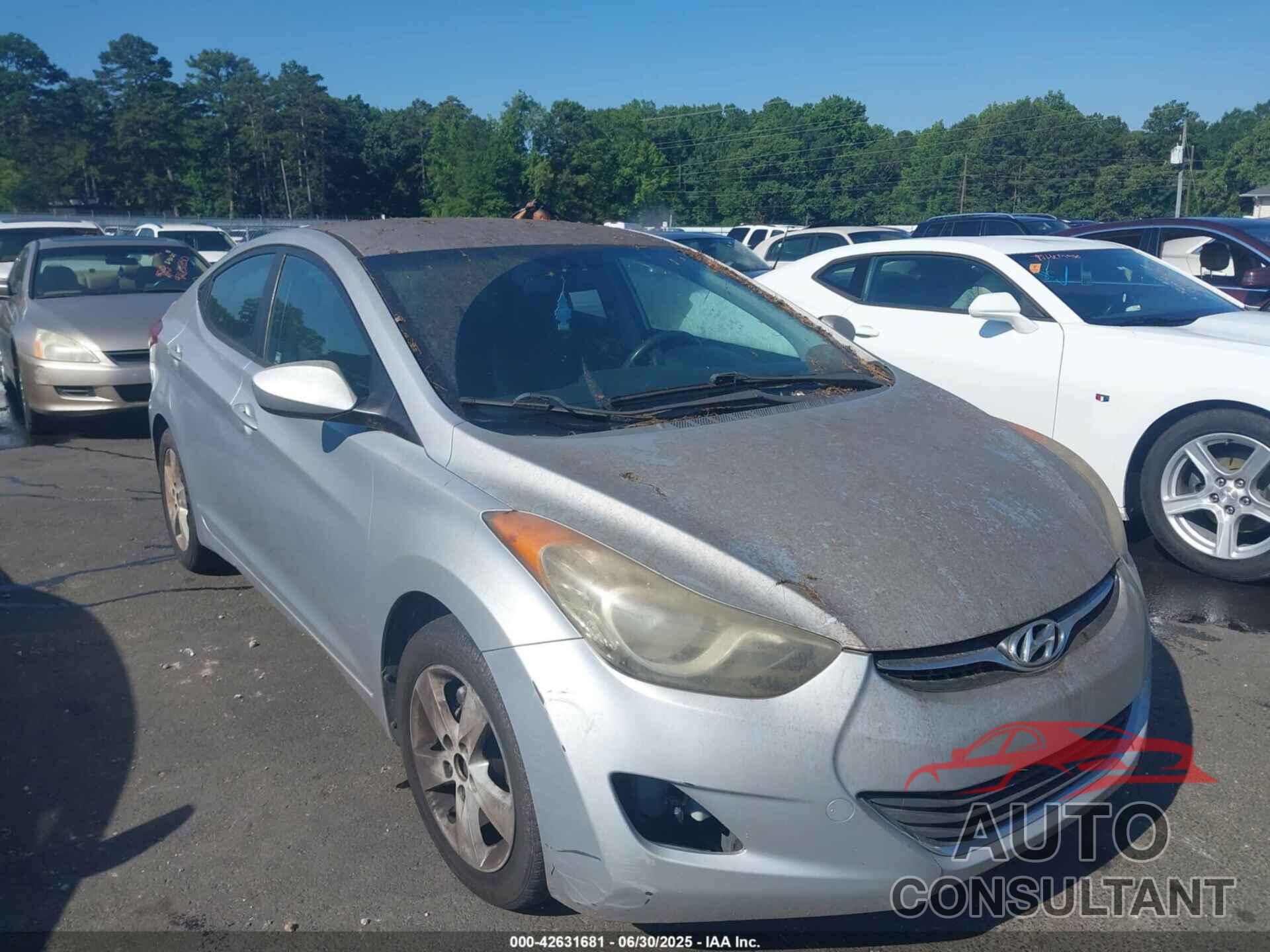 HYUNDAI ELANTRA 2011 - 5NPDH4AE2BH000938