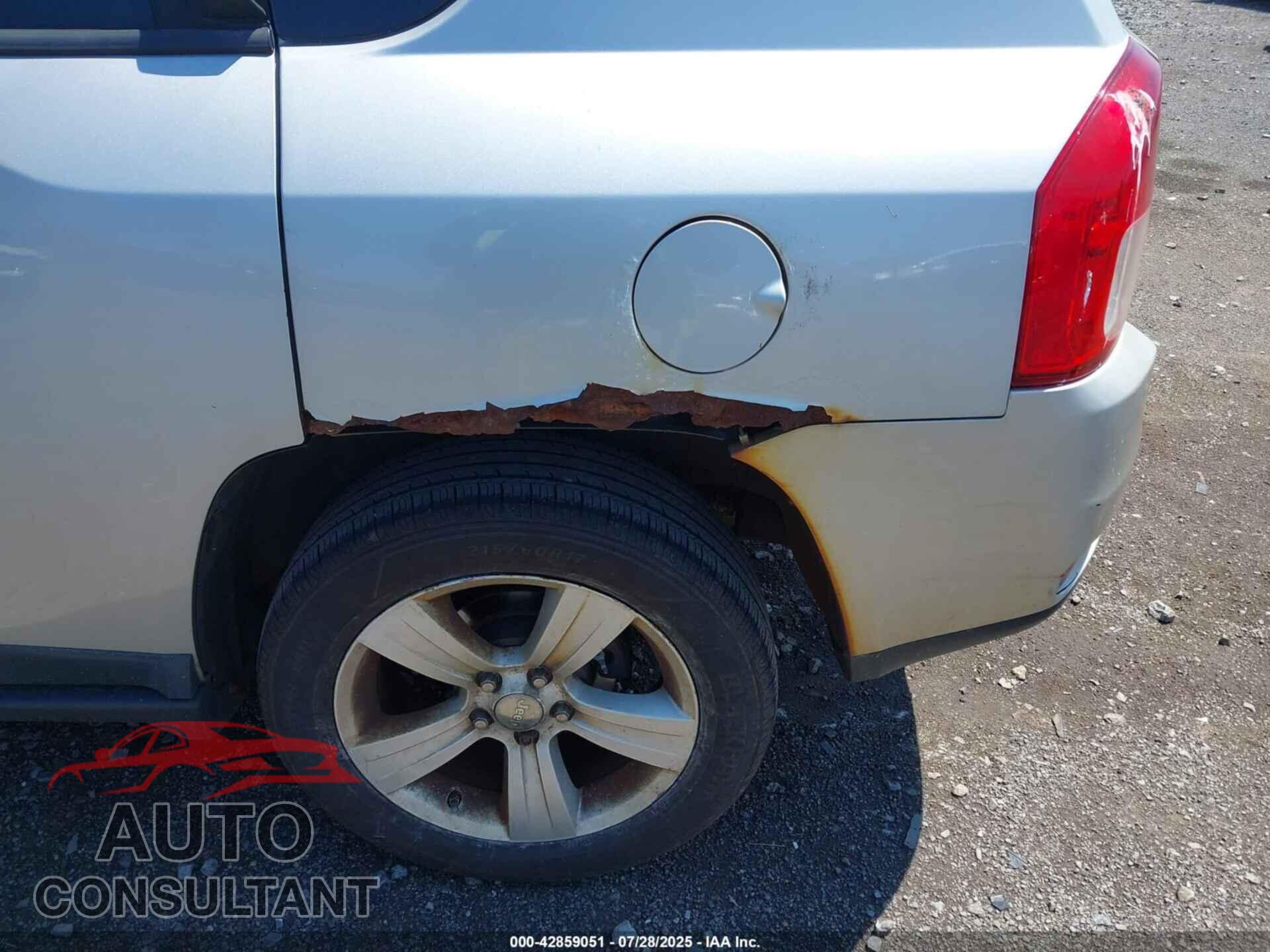 JEEP COMPASS 2011 - 1J4NF1FB2BD218224