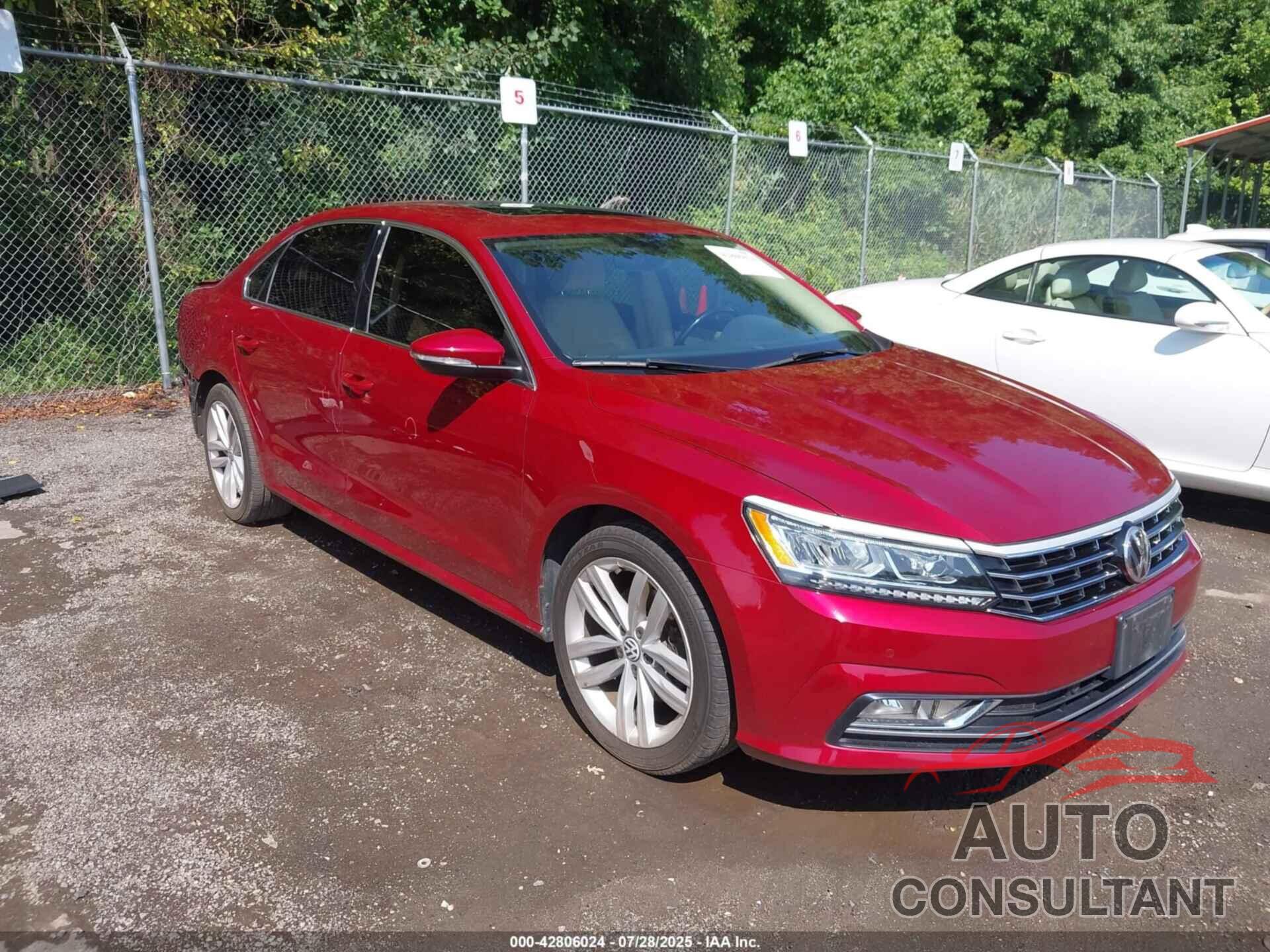 VOLKSWAGEN PASSAT 2018 - 1VWBA7A37JC020220