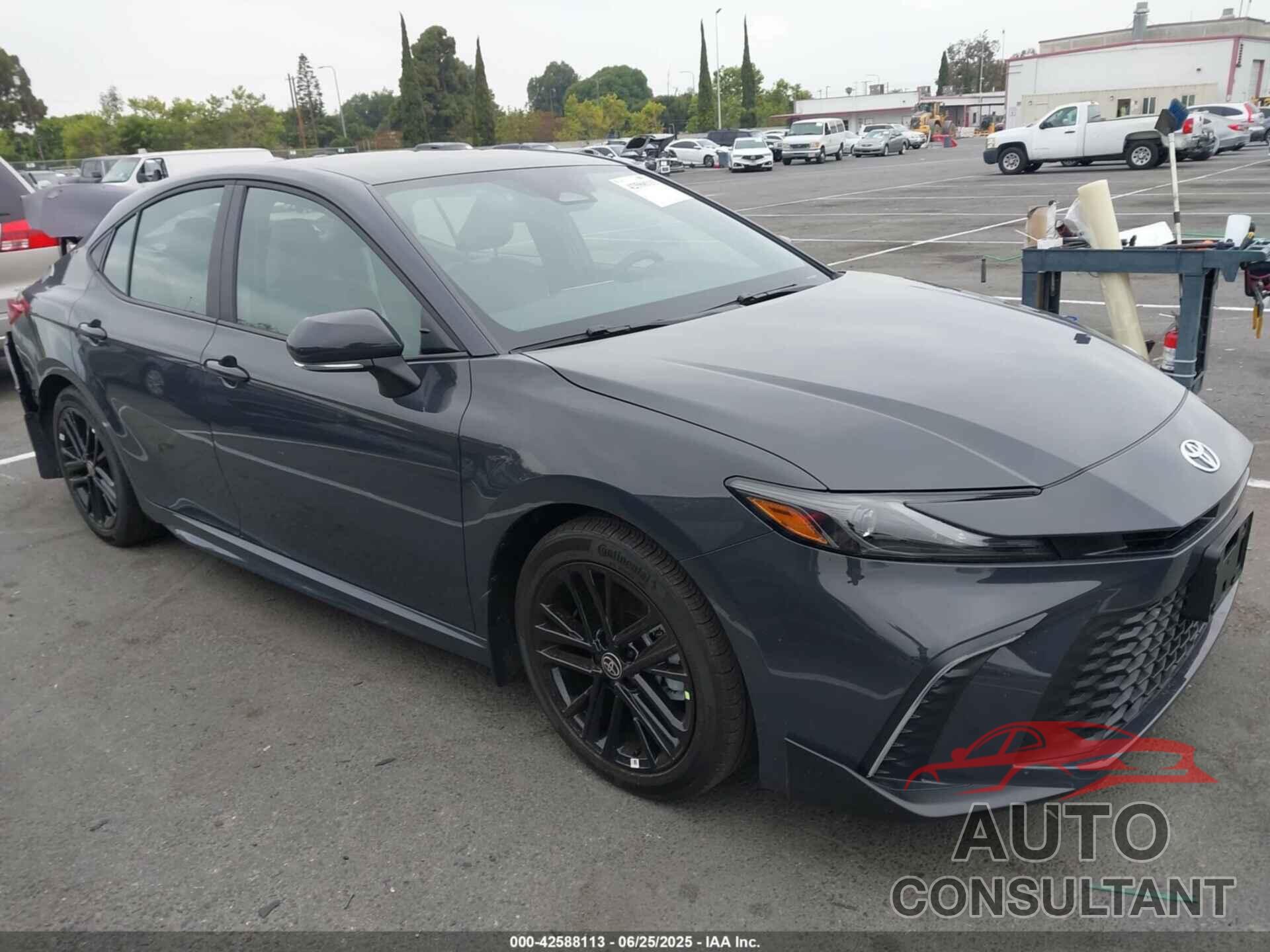 TOYOTA CAMRY 2025 - 4T1DAACK1SU615715