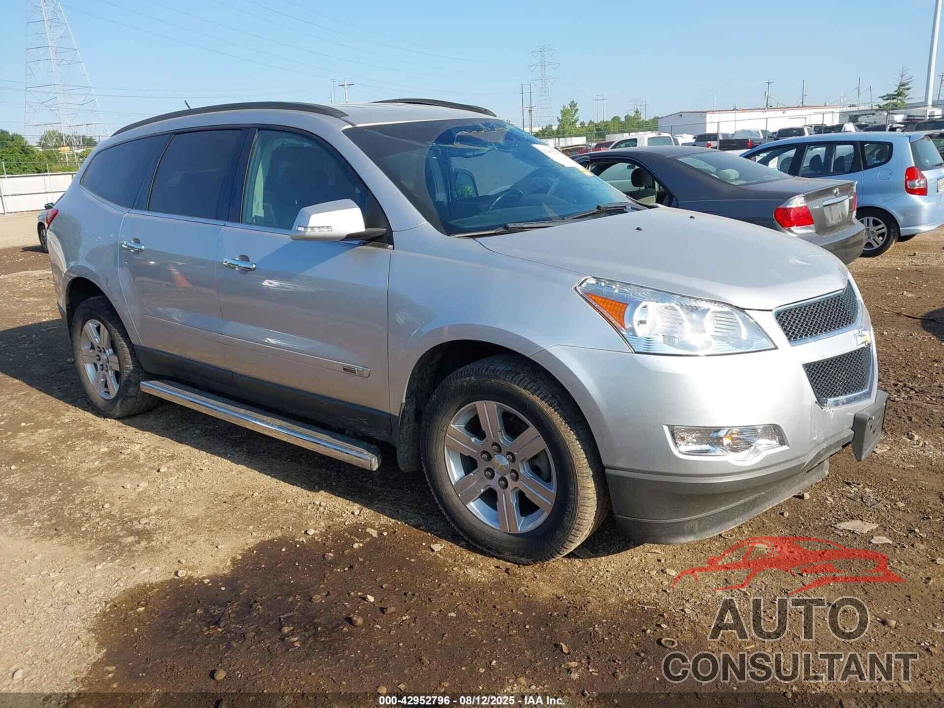 CHEVROLET TRAVERSE 2010 - 1GNLRFED9AS141079