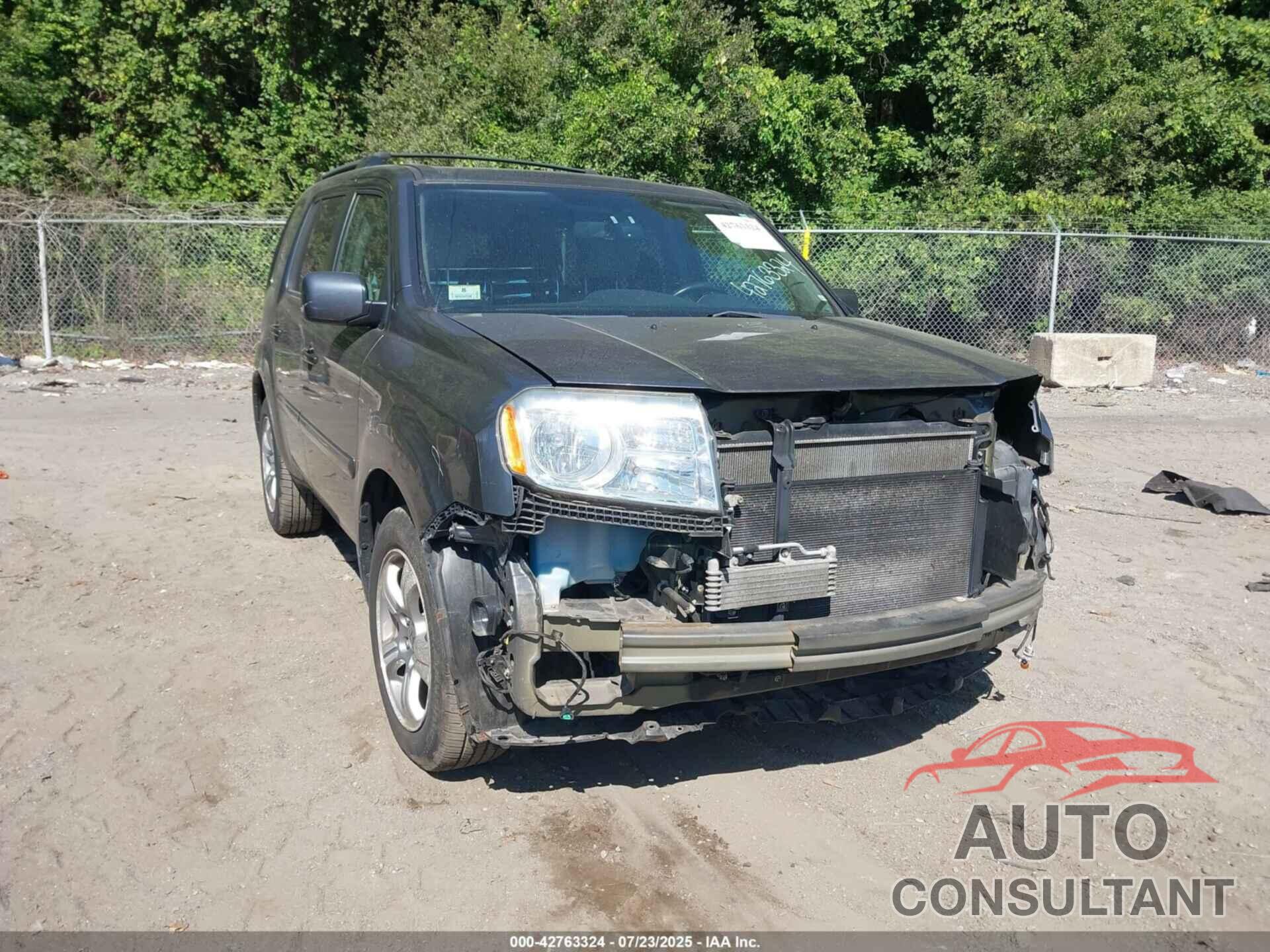 HONDA PILOT 2013 - 5FNYF4H57DB020570