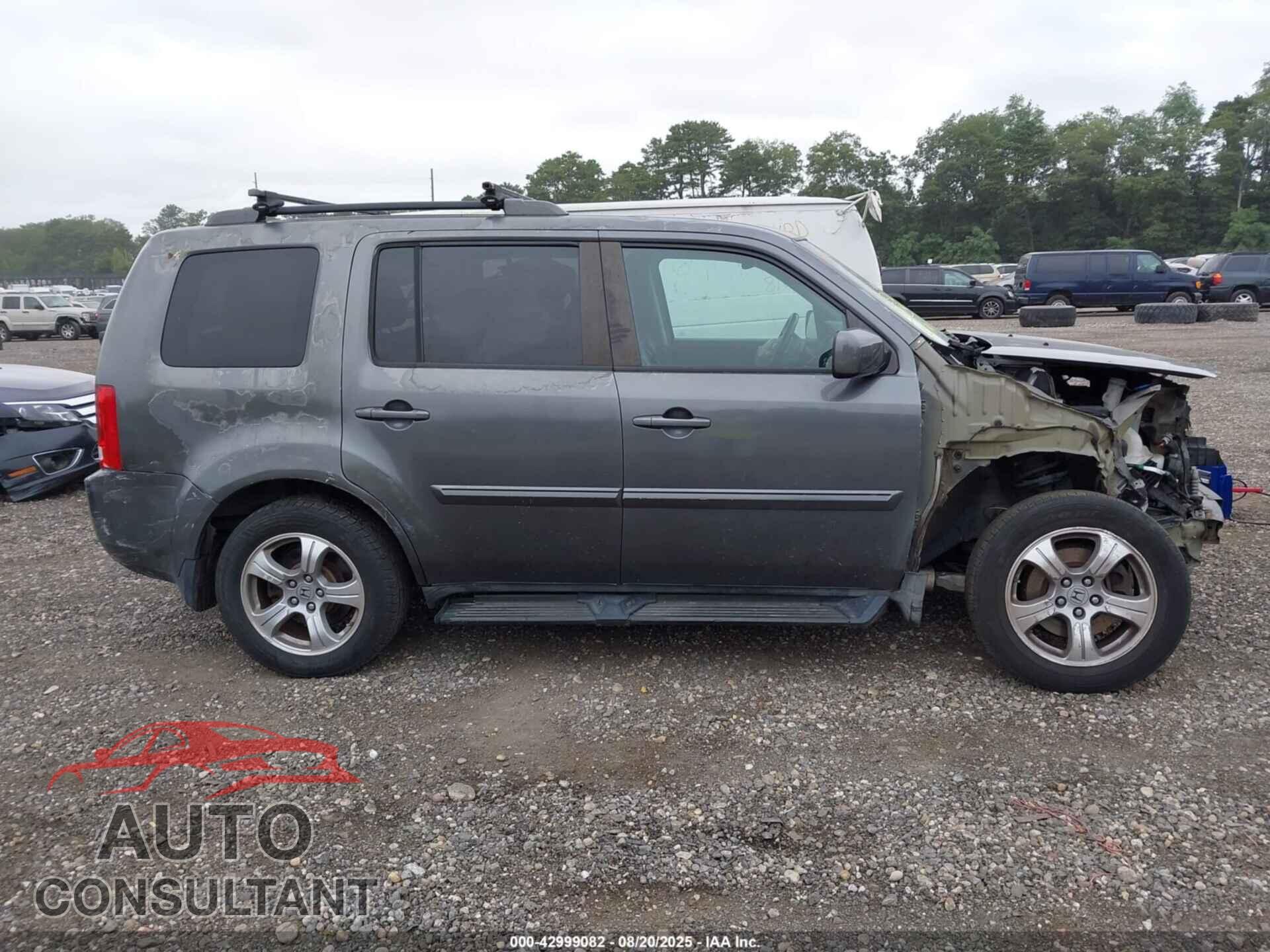HONDA PILOT 2013 - 5FNYF4H56DB002982