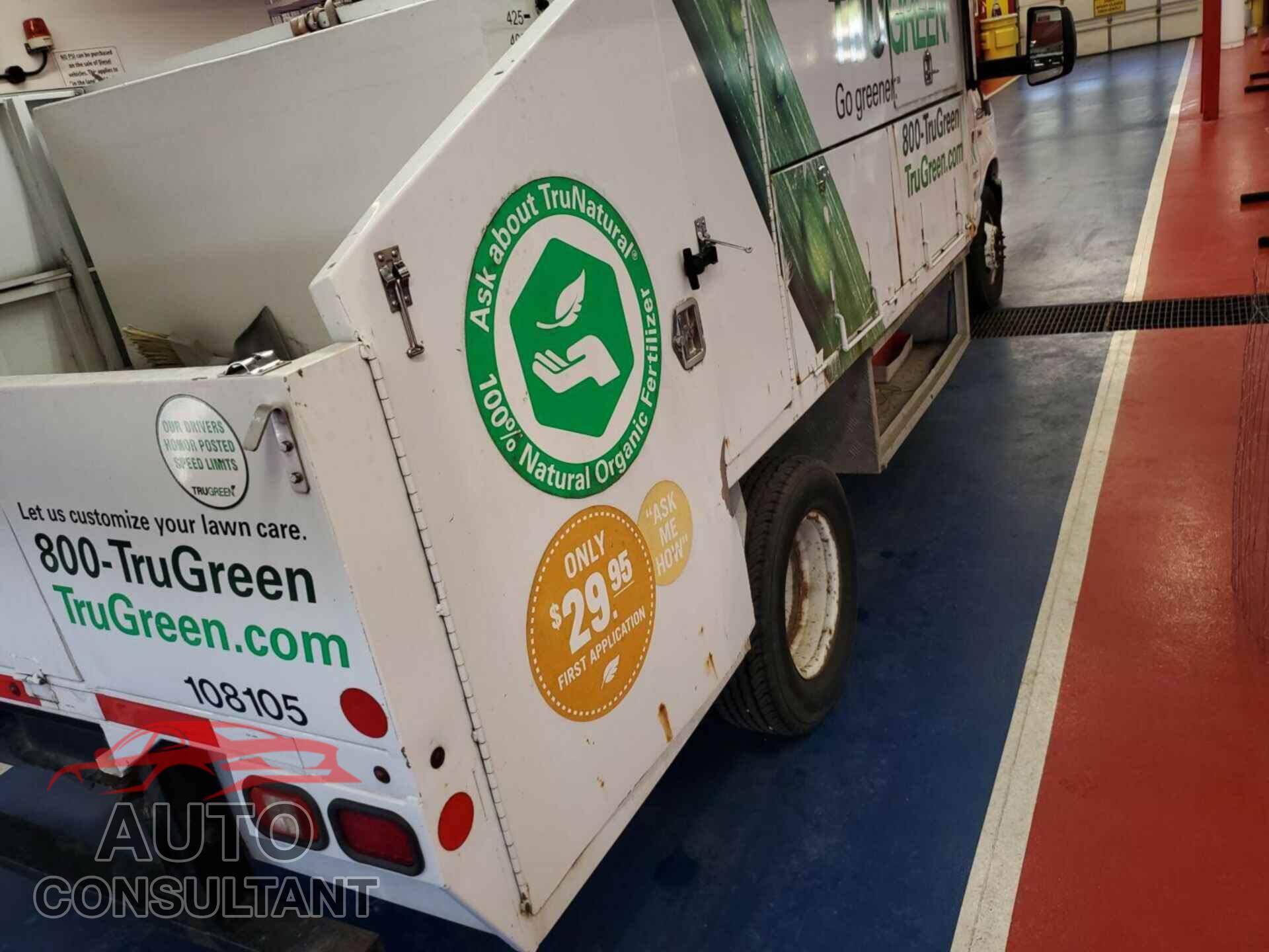 FORD ECONOLINE 2010 - 1FDXE4FL3ADA72809