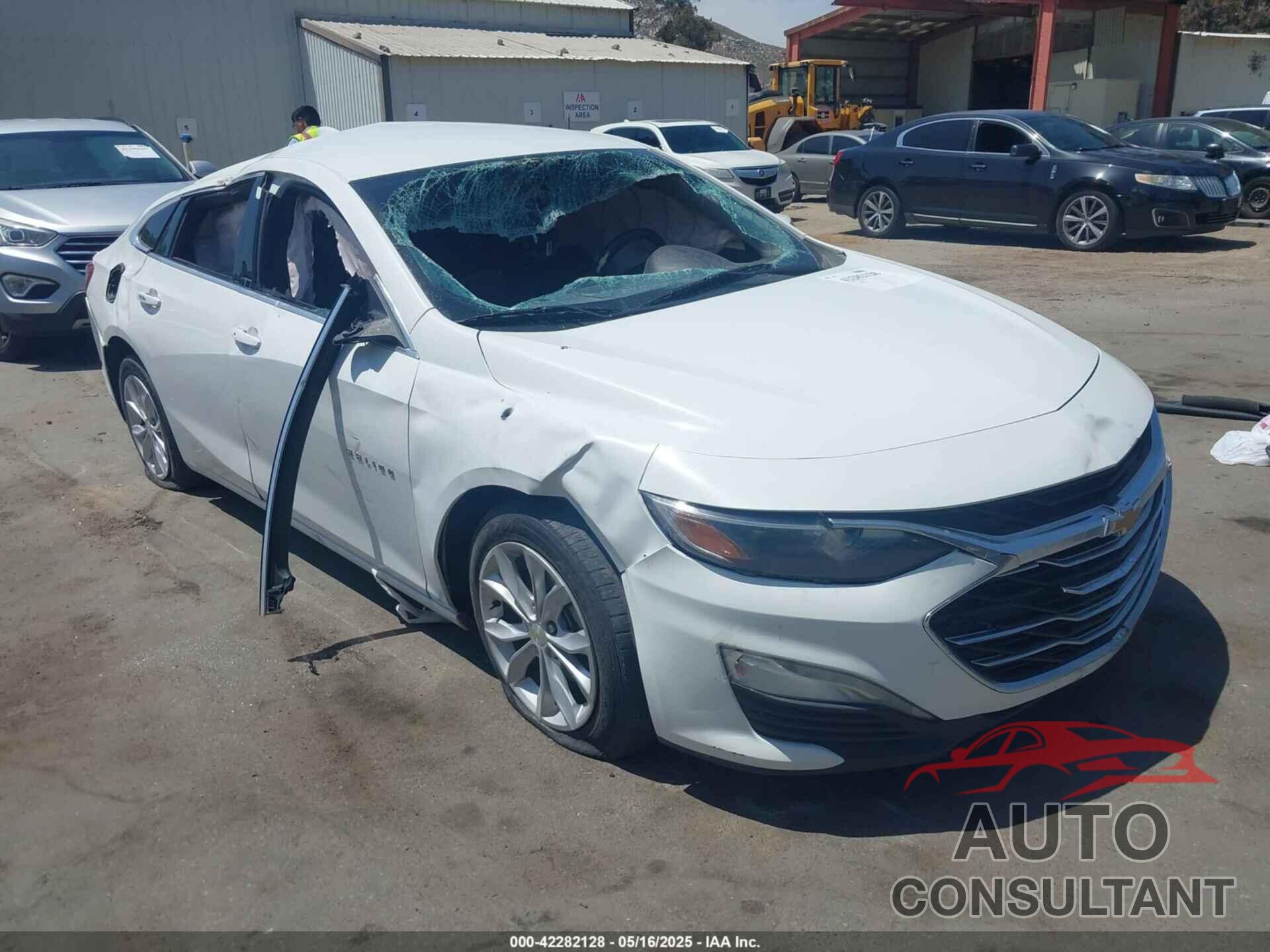 CHEVROLET MALIBU 2021 - 1G1ZD5ST8MF065609