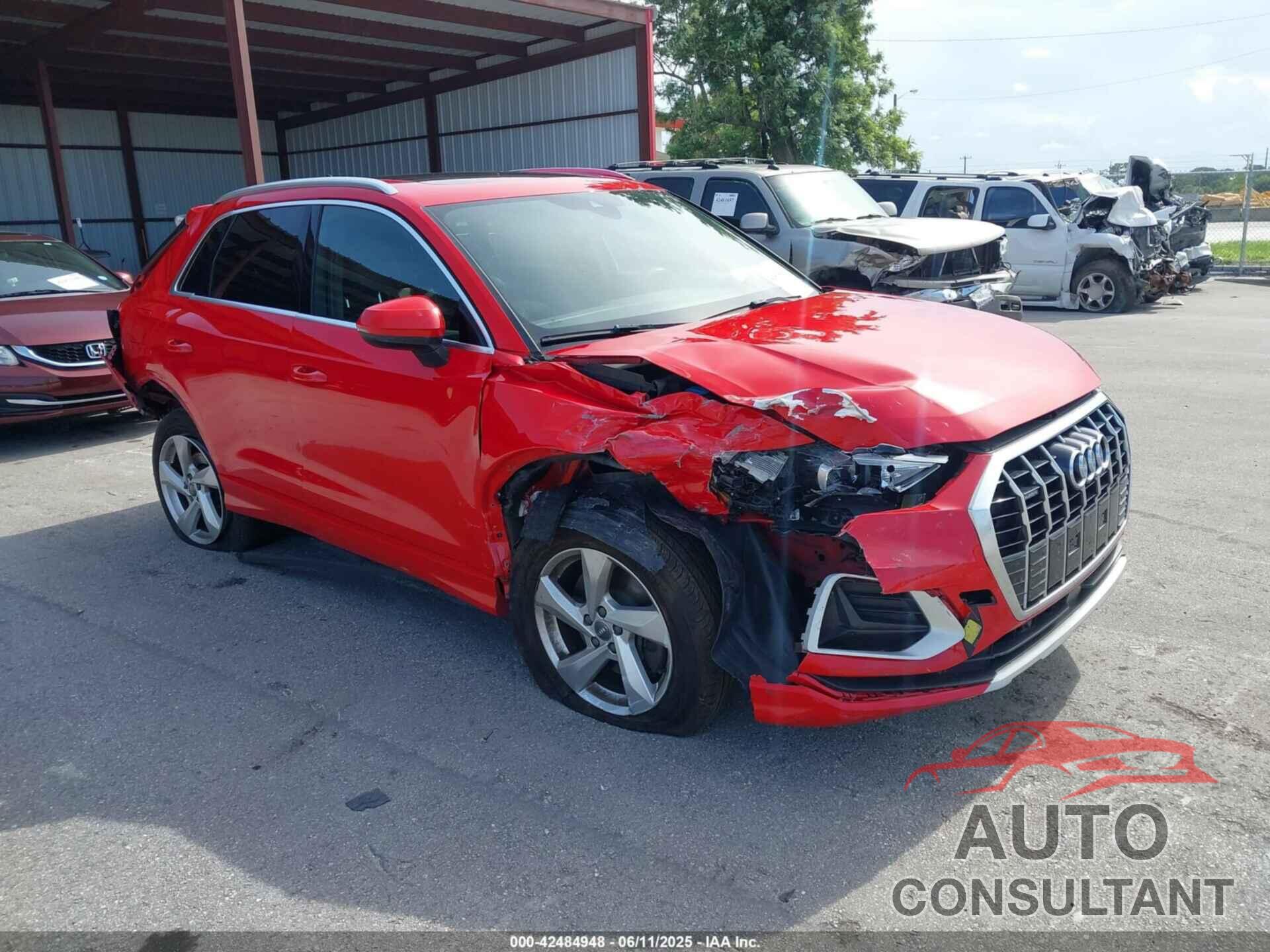 AUDI Q3 2019 - WA1AECF32K1077002