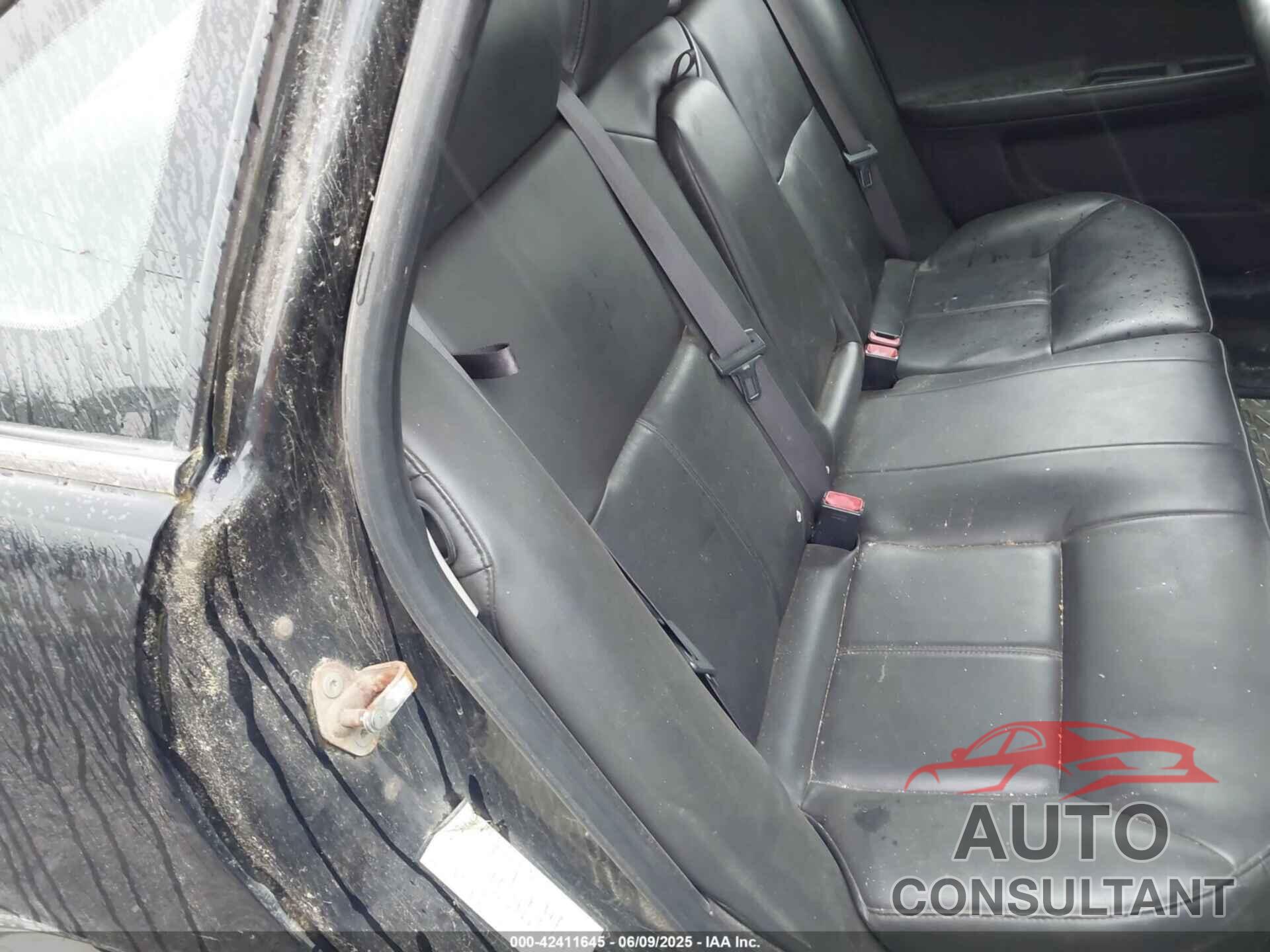 CHEVROLET IMPALA 2011 - 2G1WG5EK8B1286273