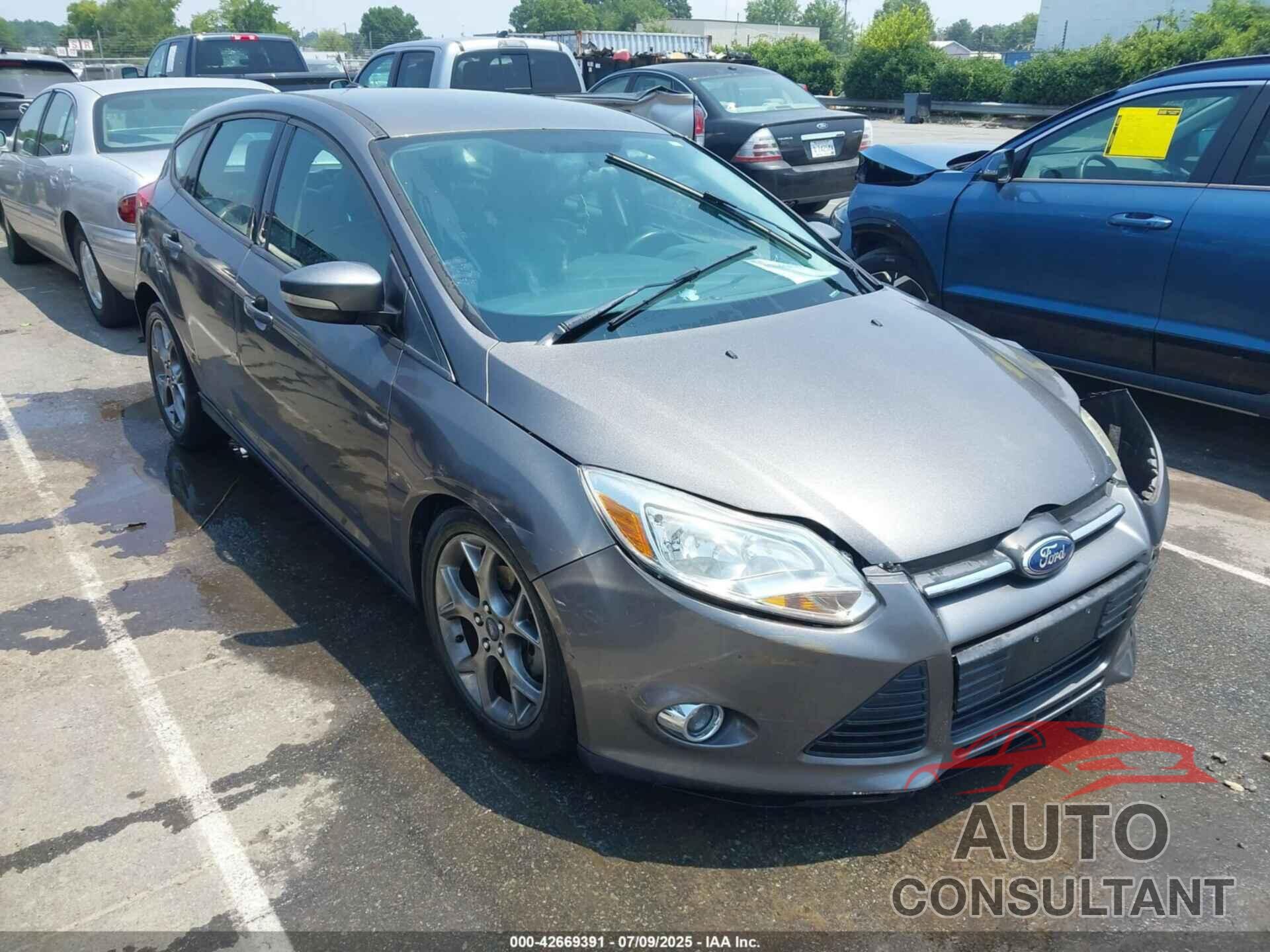 FORD FOCUS 2013 - 1FADP3K28DL298207