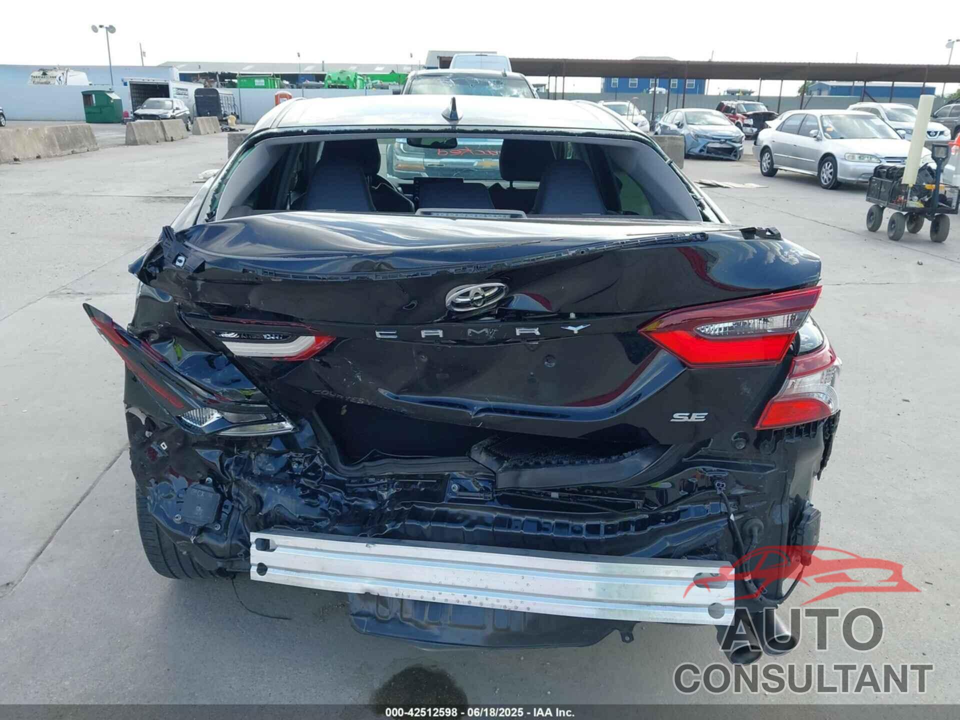 TOYOTA CAMRY 2021 - 4T1S11AK7MU561222