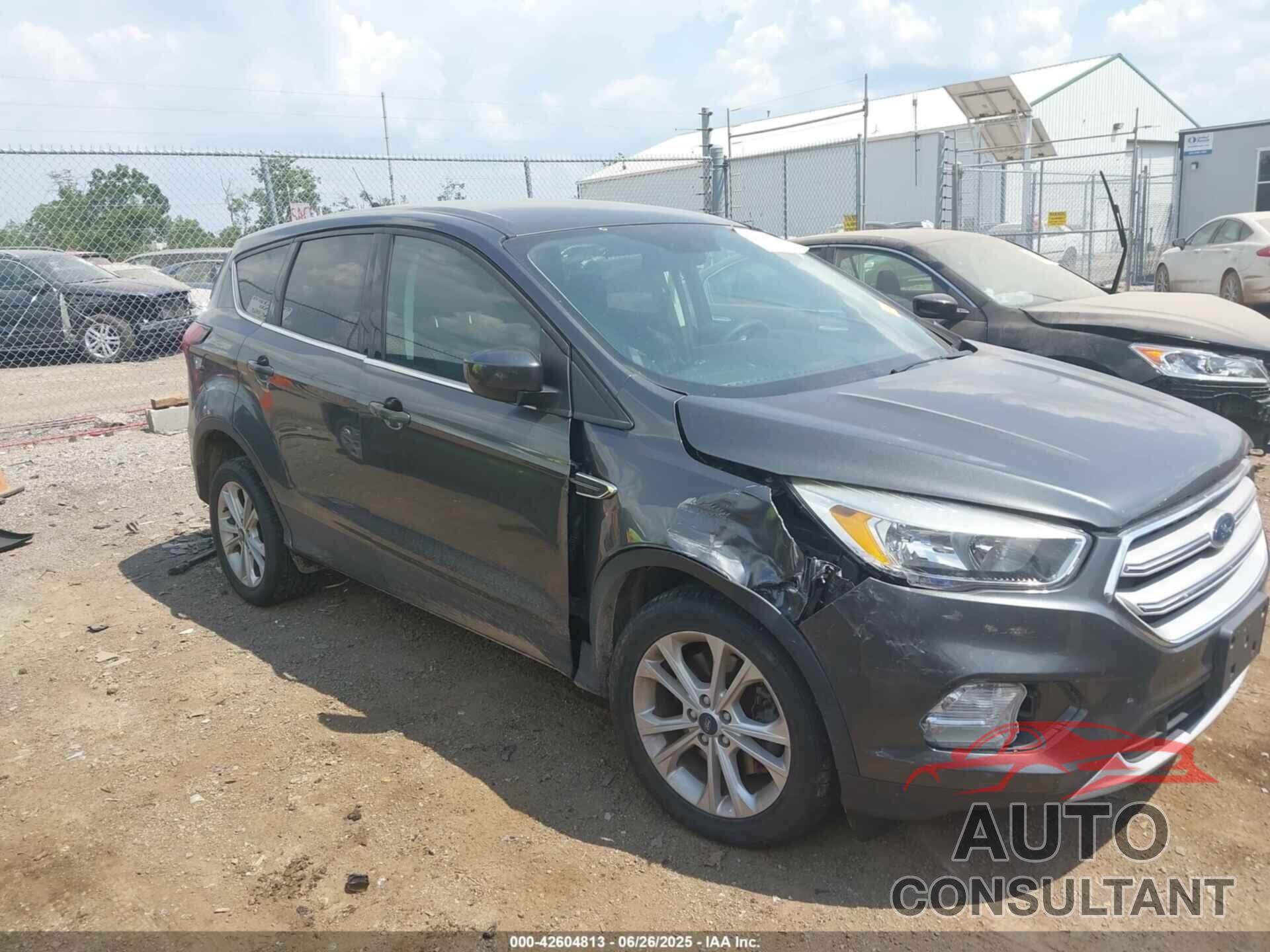 FORD ESCAPE 2019 - 1FMCU9GD4KUA00587