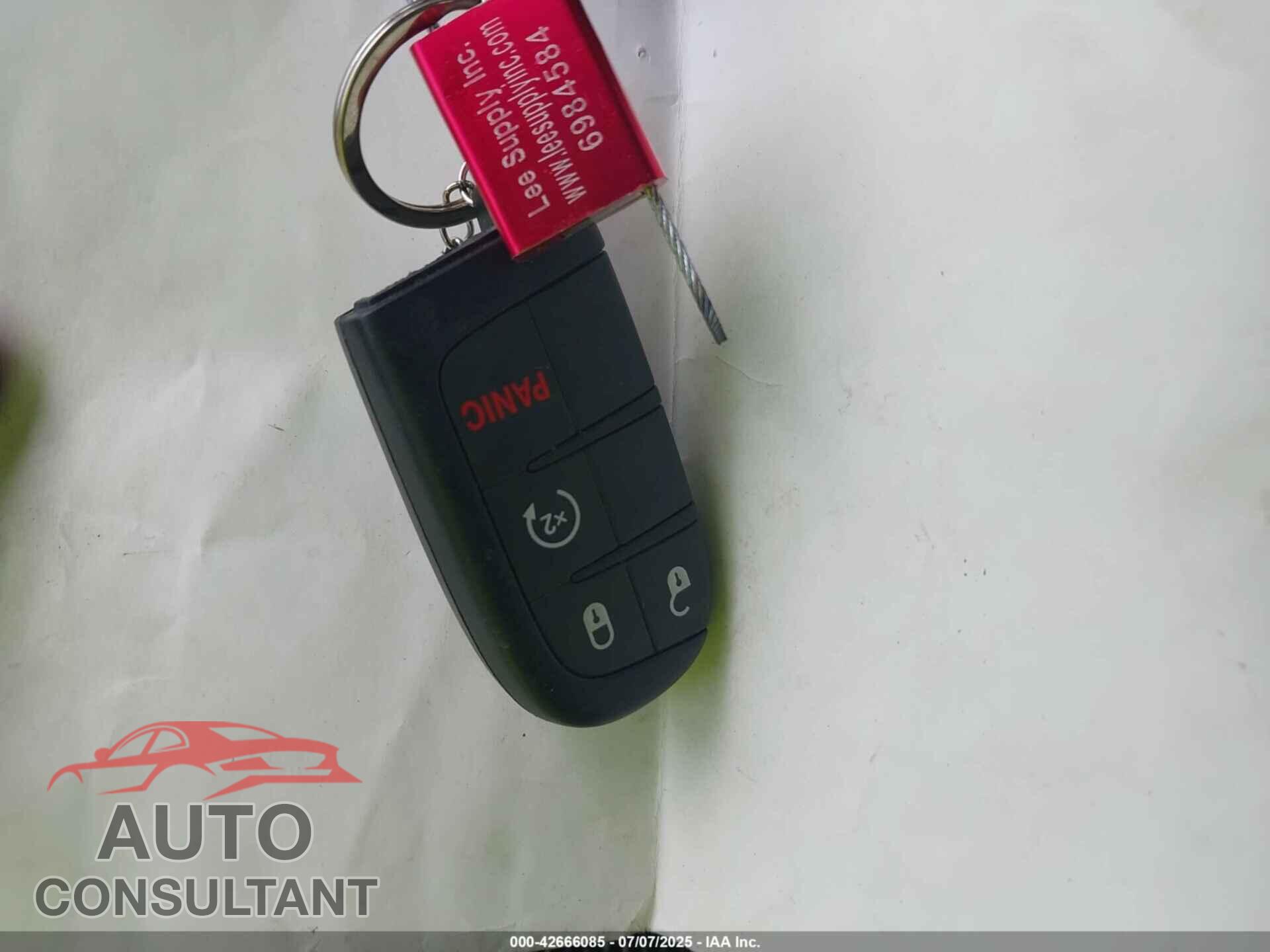 DODGE JOURNEY 2013 - 3C4PDCBB5DT723614