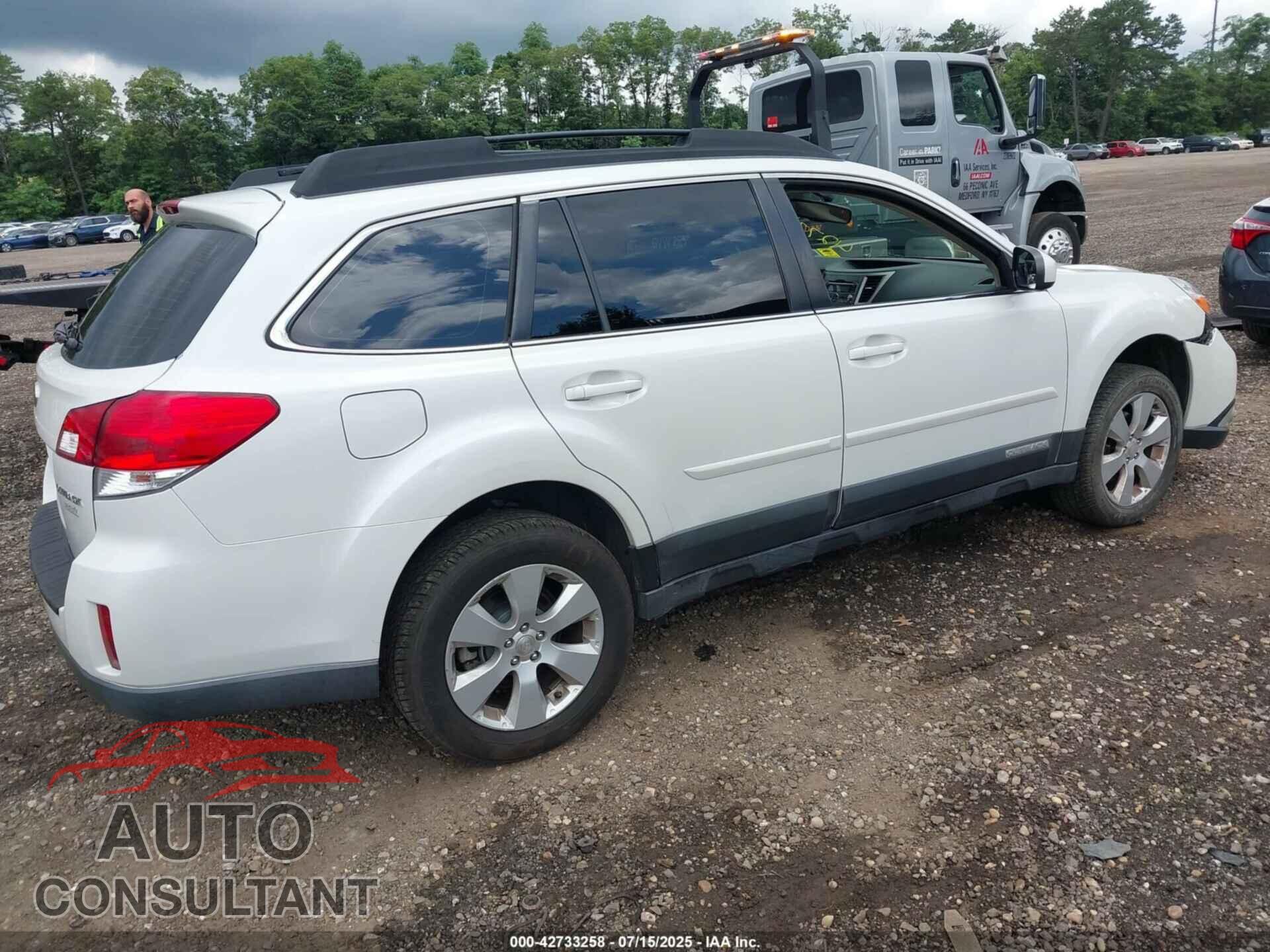 SUBARU OUTBACK 2012 - 4S4BRBAC3C3272382