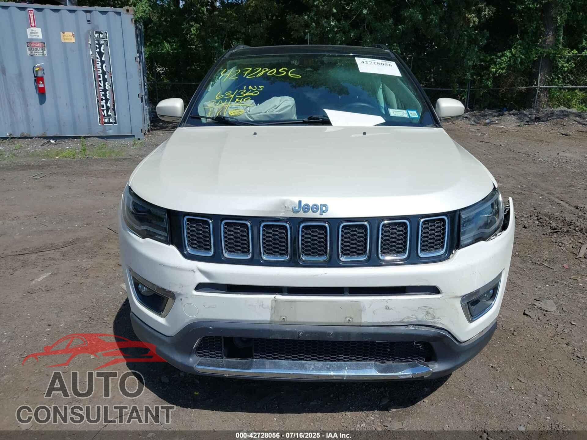 JEEP COMPASS 2018 - 3C4NJDCB0JT329700
