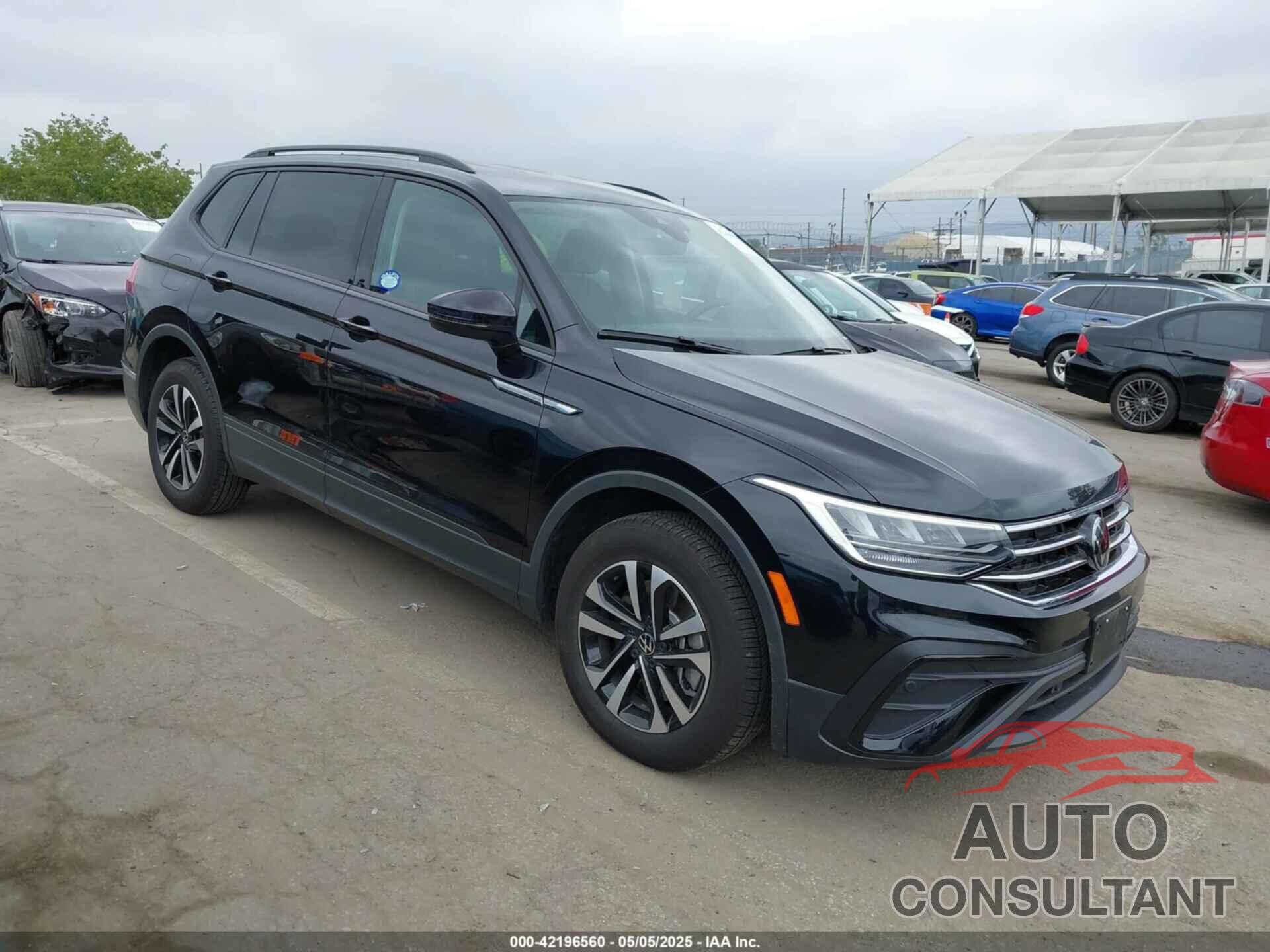 VOLKSWAGEN TIGUAN 2024 - 3VVRB7AX1RM175360
