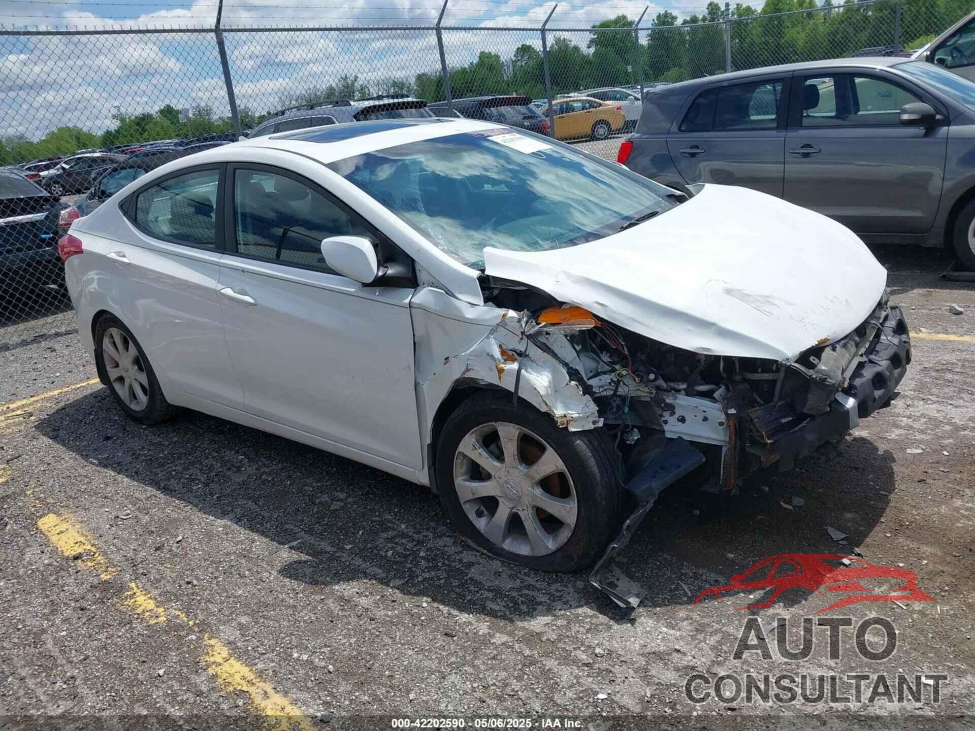 HYUNDAI ELANTRA 2012 - 5NPDH4AE8CH130966