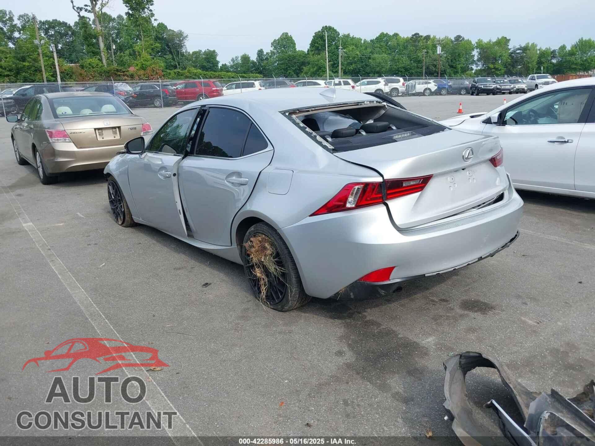 LEXUS IS 2014 - JTHCF1D27E5009848